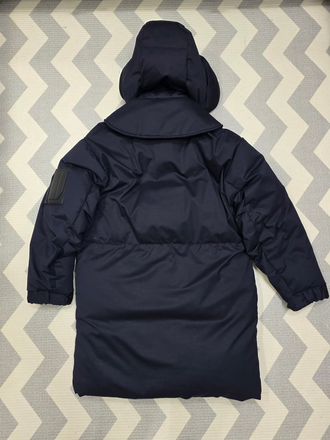 준지 천연양가죽 롱 구스다운 패딩 2웨이지퍼  48 (정가239만) 상품이미지3