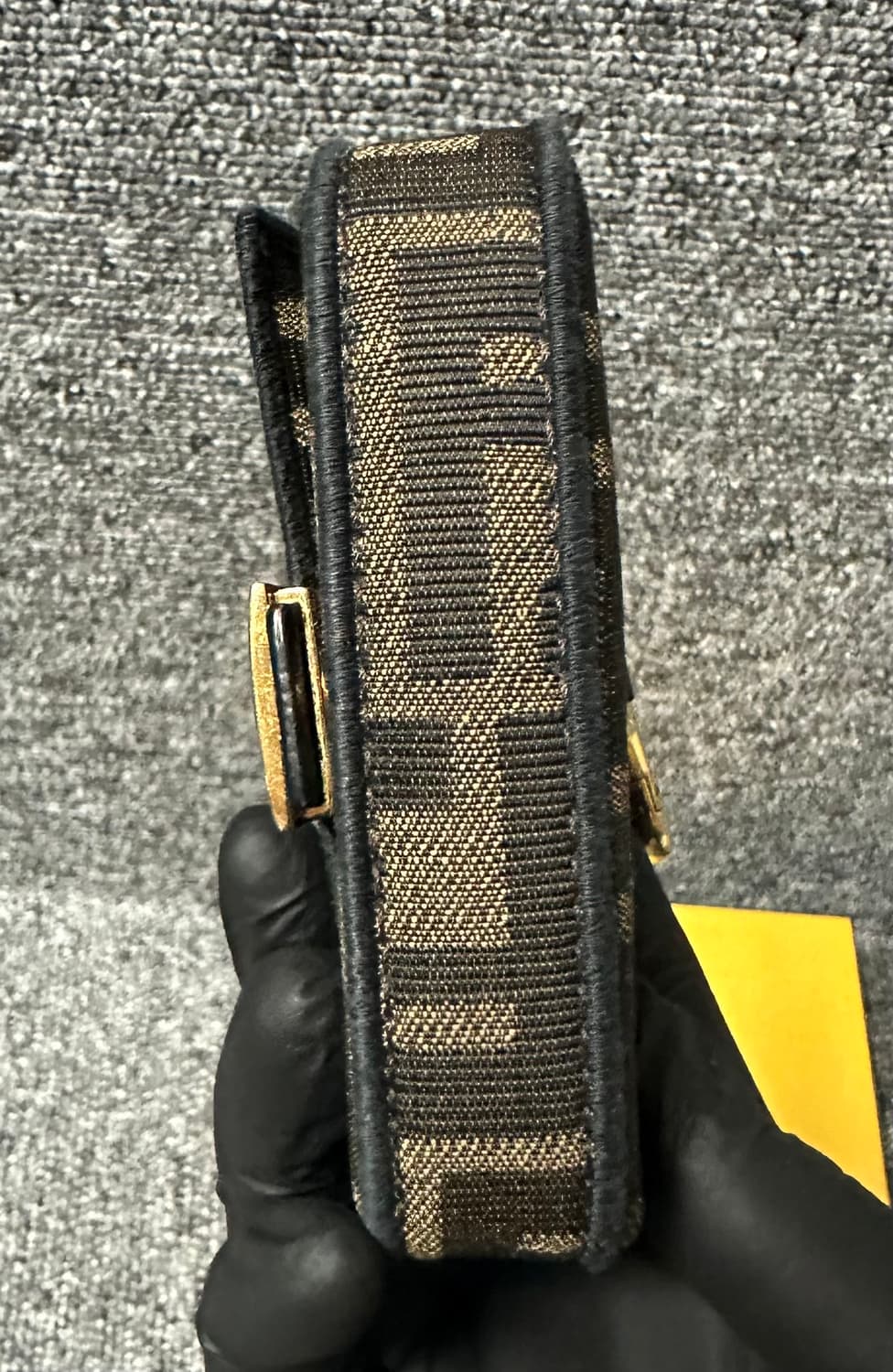 펜디 바게트 백 상품이미지6