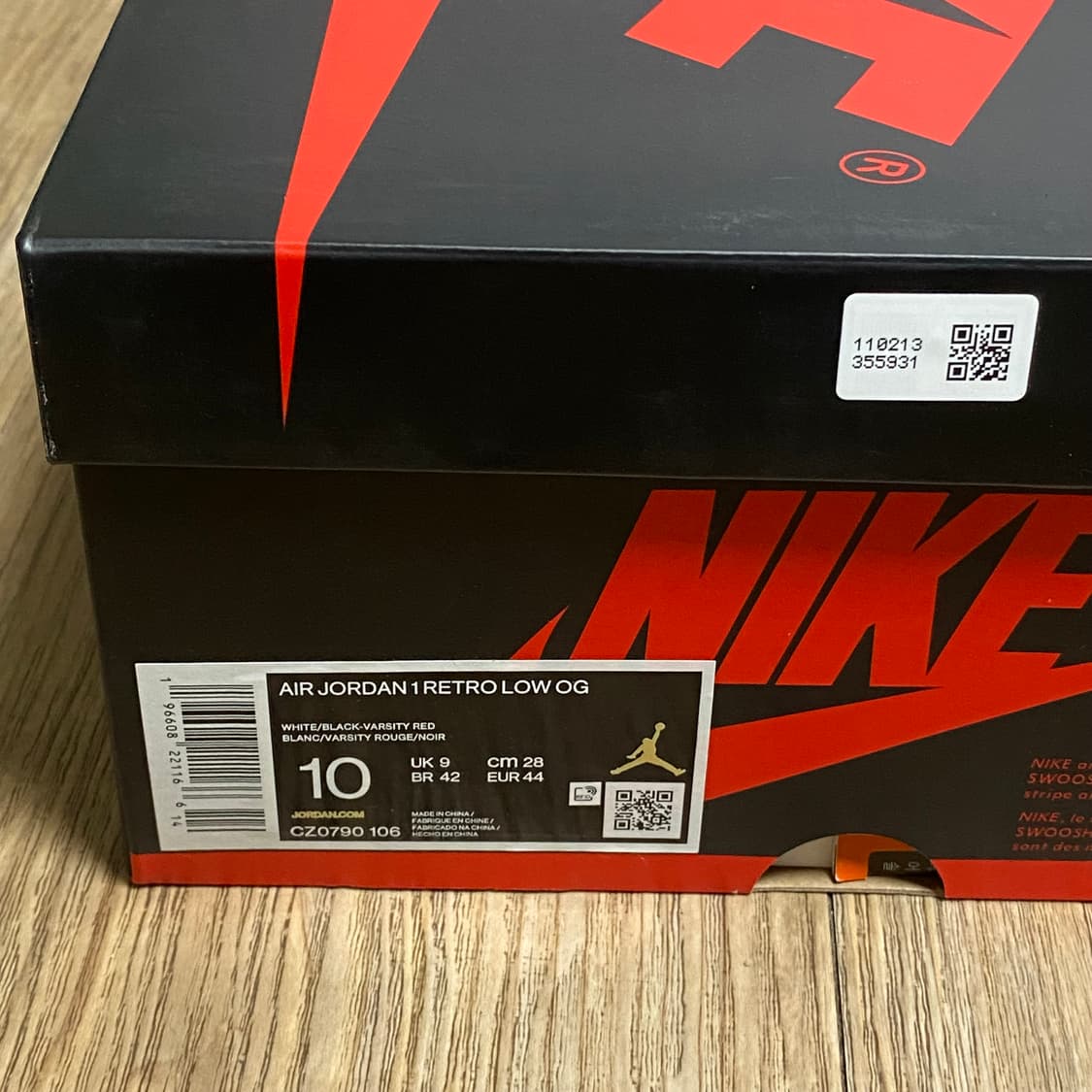 나이키 조던1 레트로 로우 블랙토 280 상품이미지6