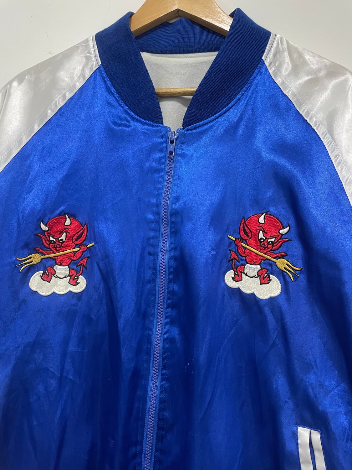 (빈티지)레드데빌 플레임 자수 새틴 스카잔 상품이미지7