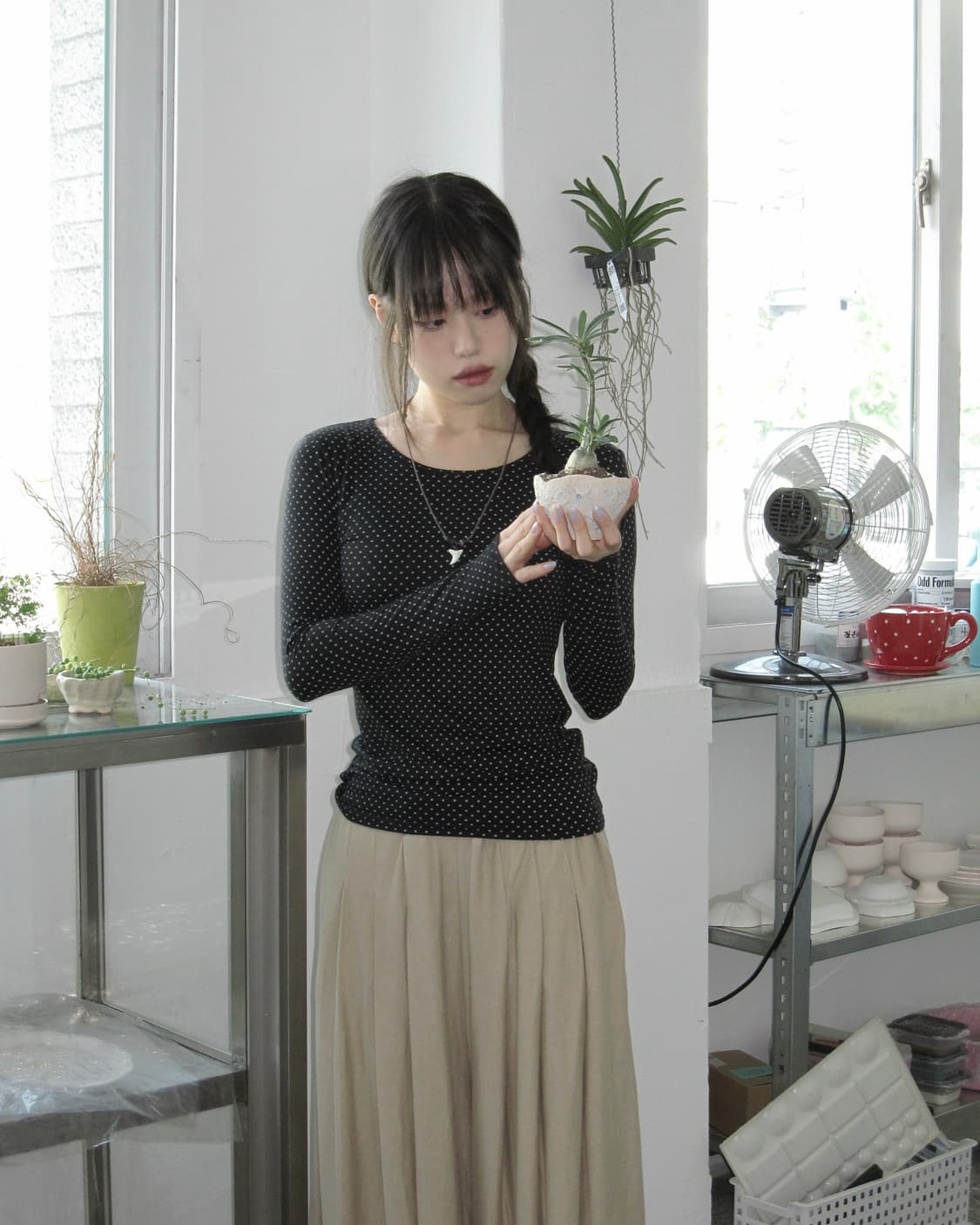 블랙 도트 롱슬리브 상품이미지2