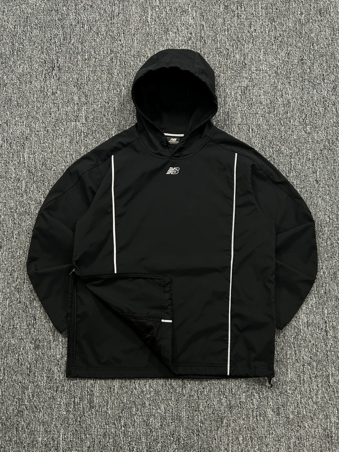 뉴발란스 우븐 바람막이 후드티 M  상품이미지4