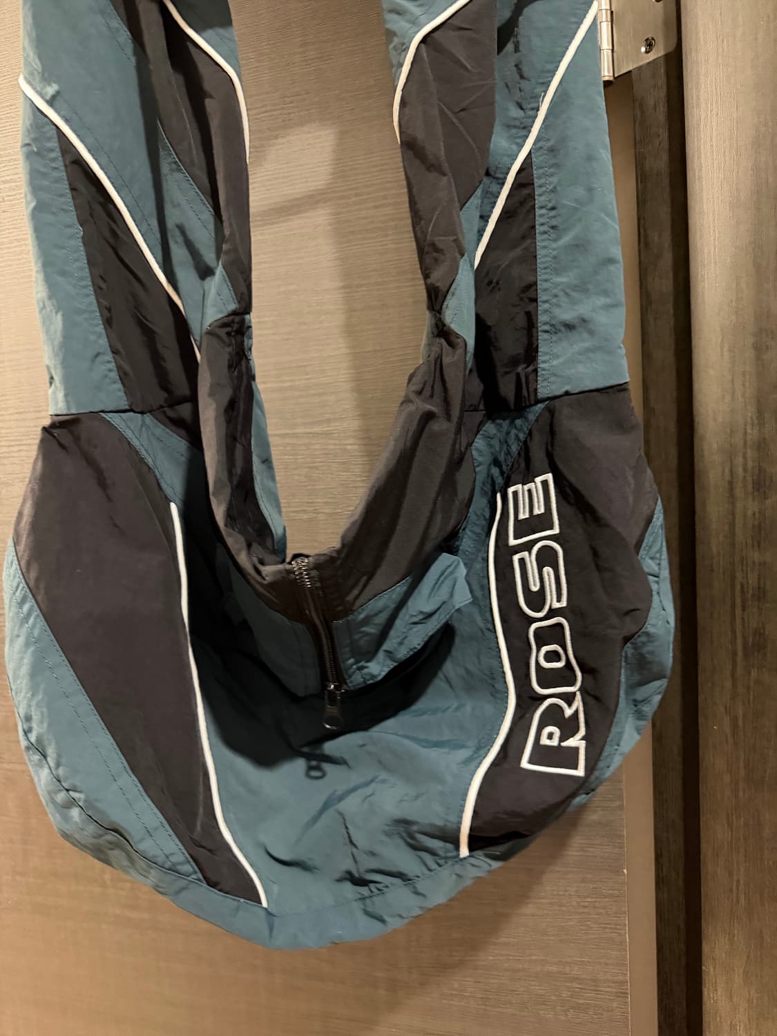 Martine Rose – 마틴로즈 트랙 재킷 토트 백 상품이미지5