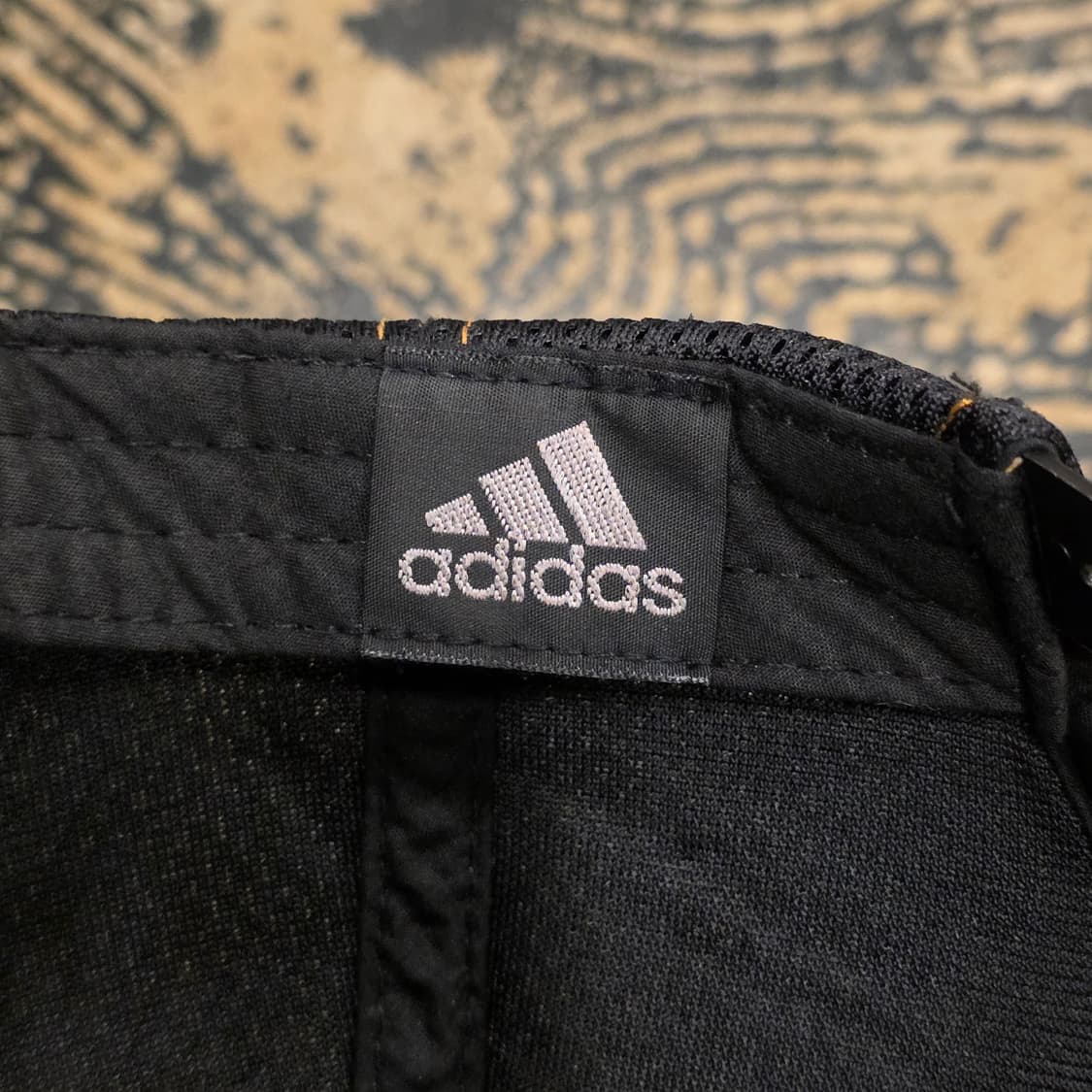 아디다스 블랙 메쉬 볼캡 상품이미지5