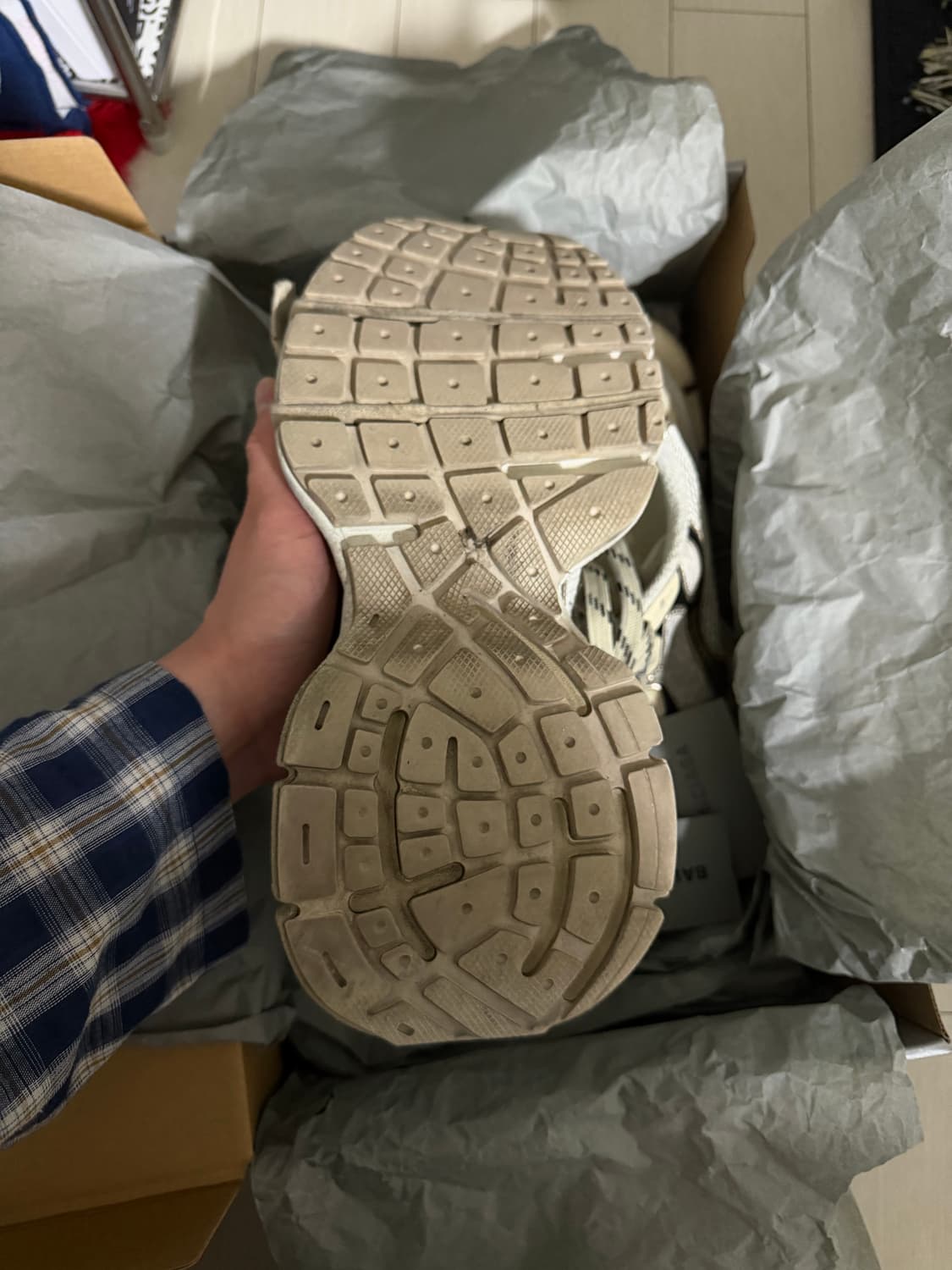 발렌시아가 3XL 화이트블랙 42 상품이미지2