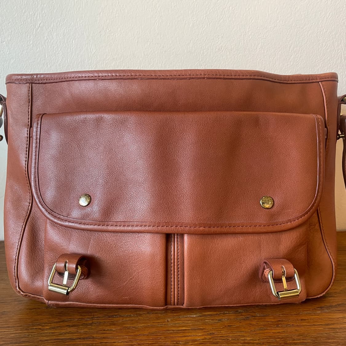 A.P.C. Leather Messenger Bag 상품이미지3