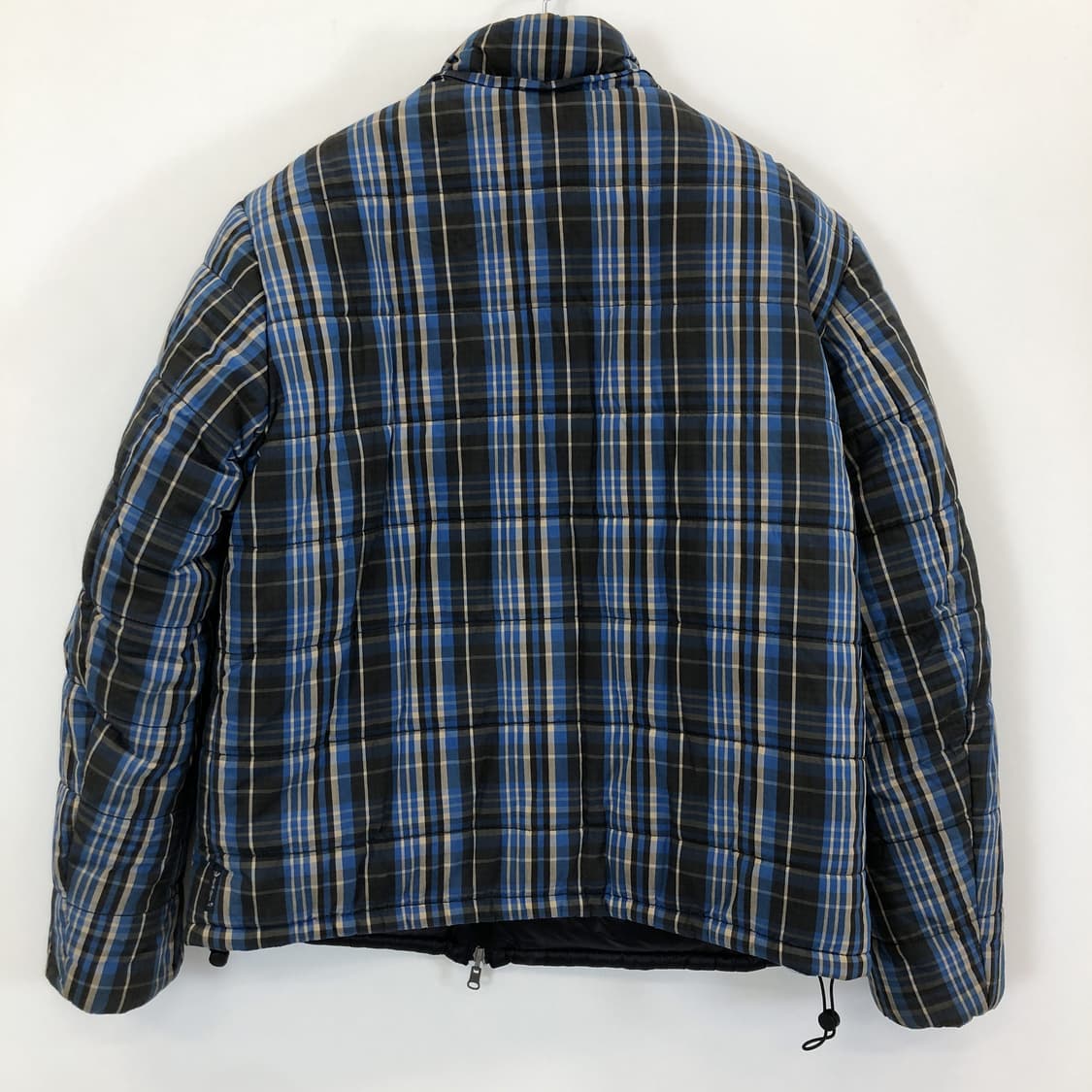 아르마니 AJ (국내판) 리버시블 패딩 100  상품이미지9