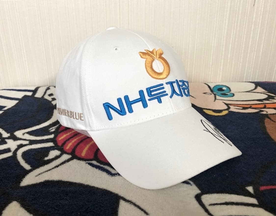 NH투자증권 프로골프단/프리미어블루 스폰서골프모자/박민지프로 싸인 상품이미지6