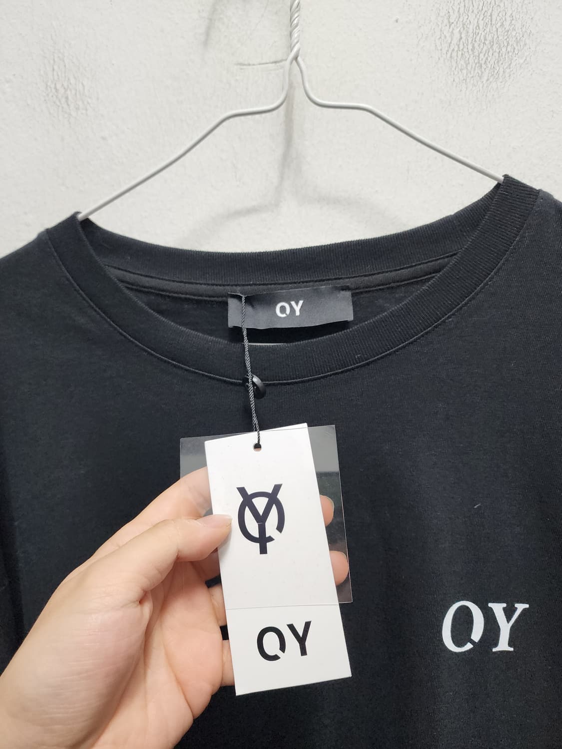 (새상품) OY 블랙 긴팔티 상품이미지3