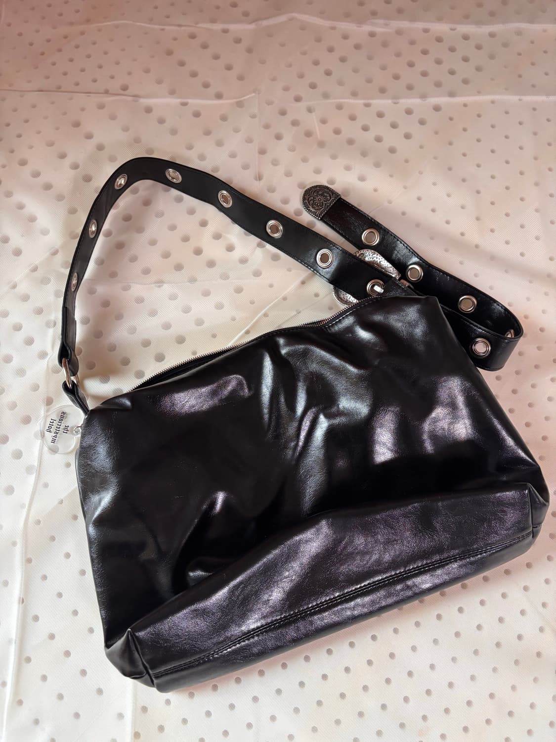 미스테리어스 호텔 웨스턴 호보백 상품이미지2