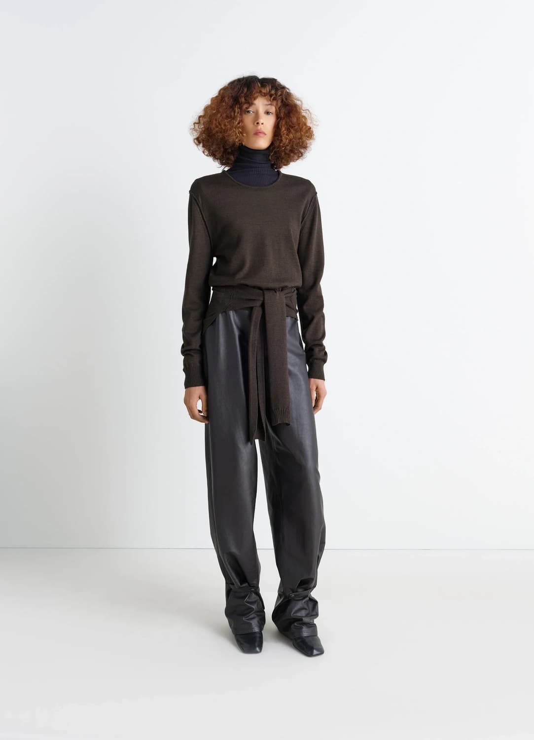 [XS,S,M]르메르 25fw 트롱프 뢰유 크루넥 니트/다크 카카오 상품이미지2