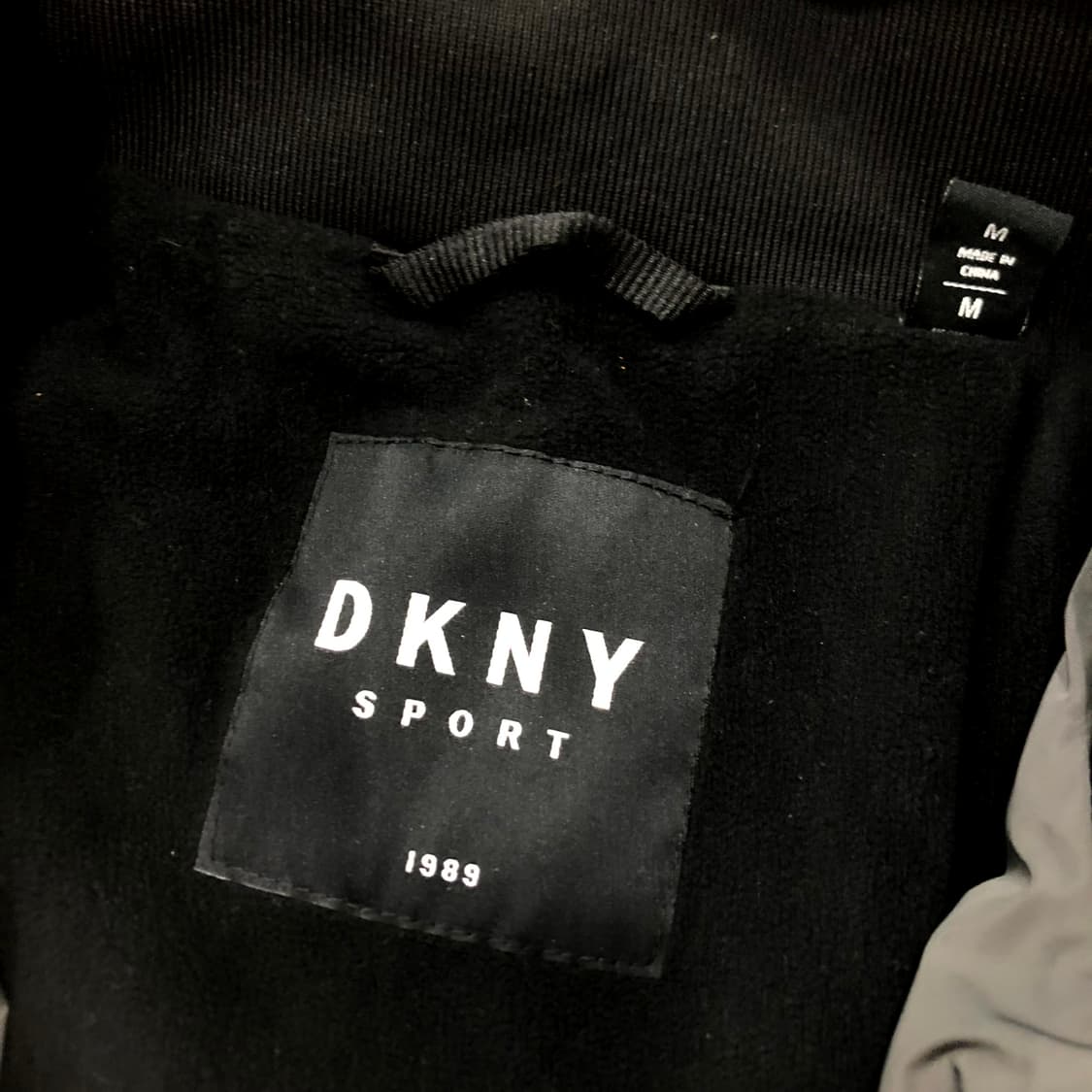 M DKNY 바람막이 후드 점퍼 상품이미지6