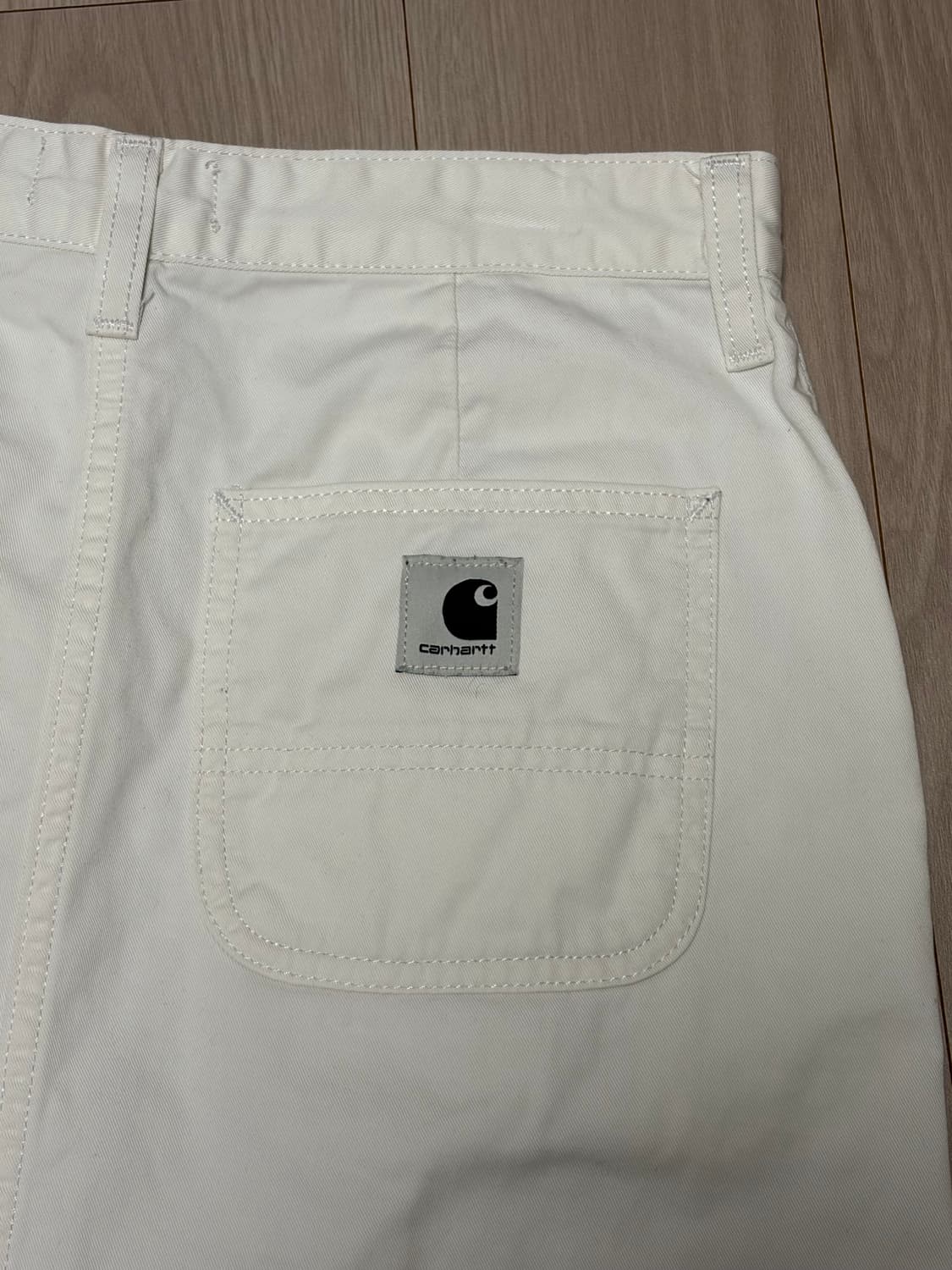 칼하트윕 화이트 미디 워크스커트  상품이미지1