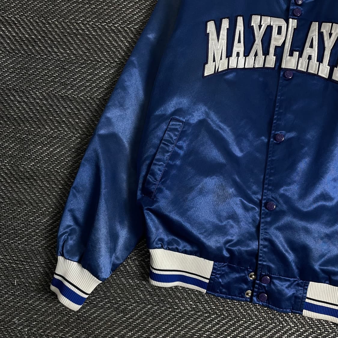 맥스플레이어 빅로고 올드스쿨 사틴 바시티 자켓o 2825 상품이미지3