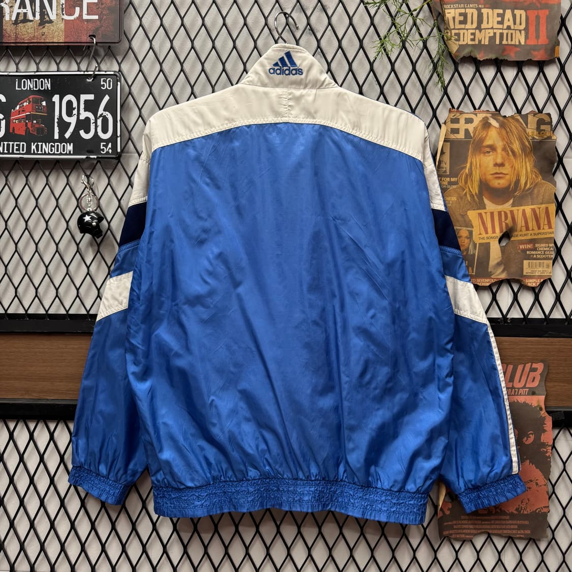 90s 아디다스 올드스쿨 바람막이 전면 하단 로고 포인트 블루 화이트 상품이미지2