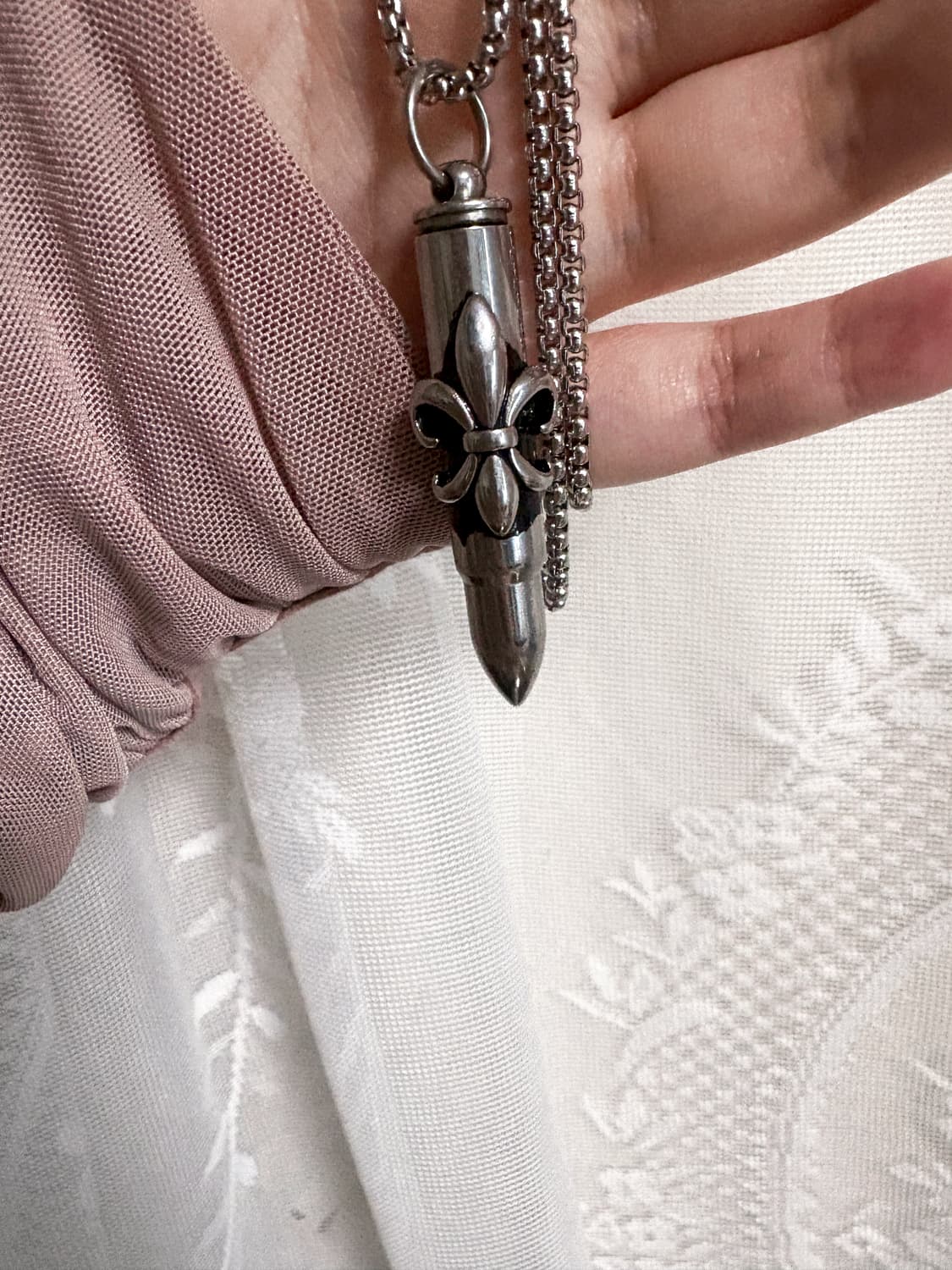 힙무드/써지컬스틸 백합 총알 목걸이 상품이미지3