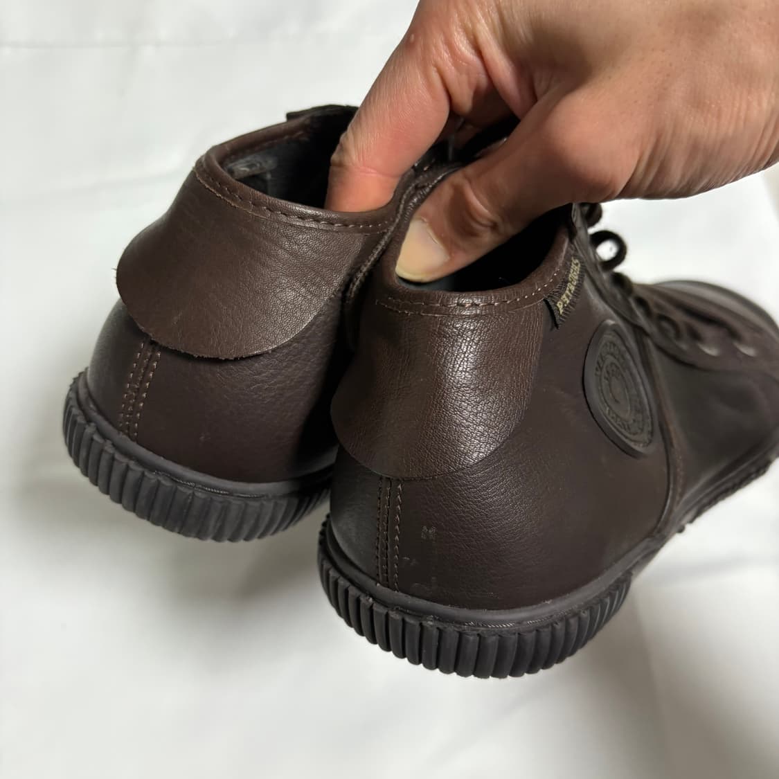 PATAUGAS 레더 하이탑 스니커즈 상품이미지4