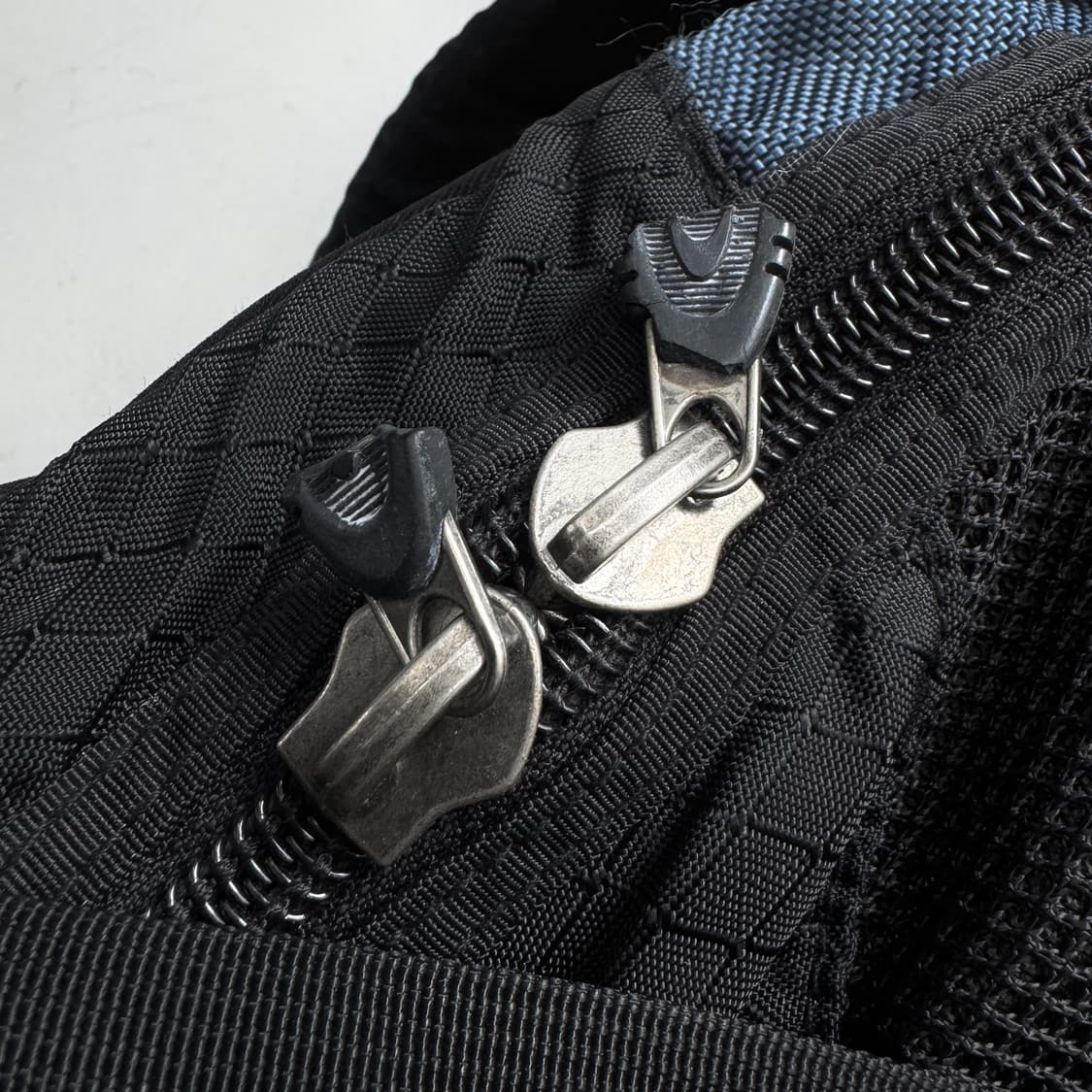 오클리 제팬 아이콘 네이비 테크니컬 백팩 상품이미지6