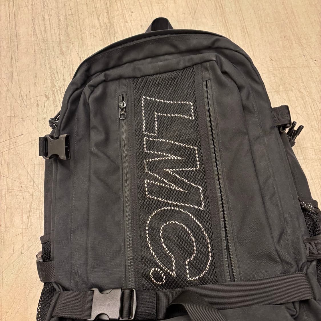 LMC 블랙 백팩 상품이미지2