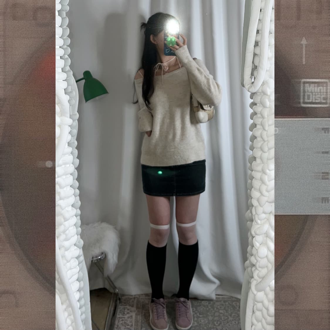 아이보리 브이넥 니트 상품이미지1