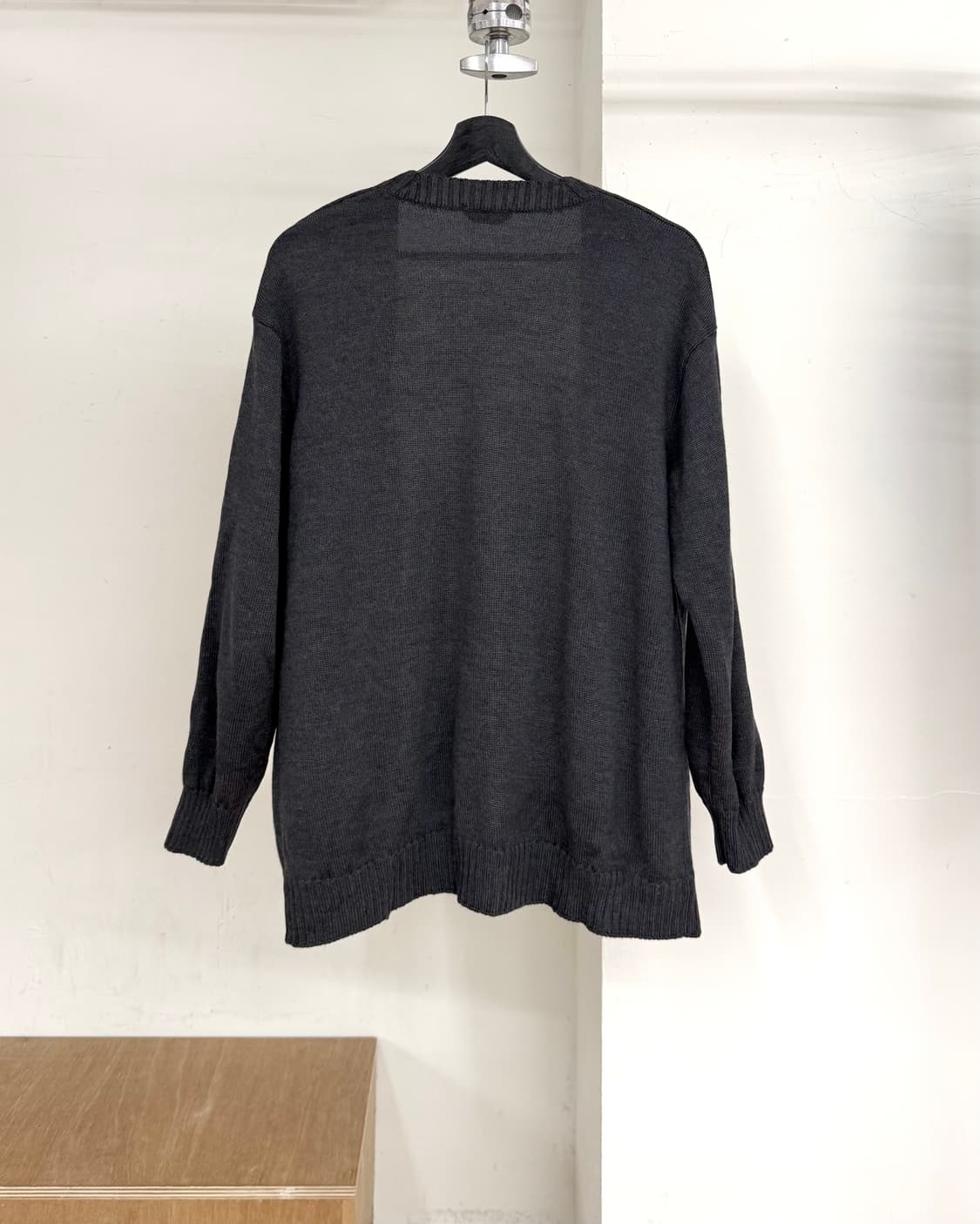 펜디 블랙 스웨터 가디건 상품이미지6