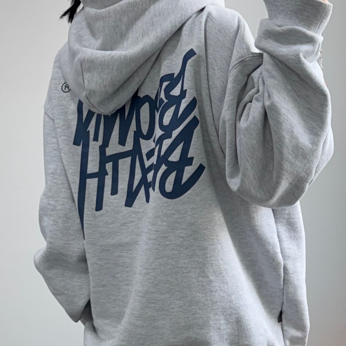 Brown Breath 브라운브레스 네이비 로고 멜란지 후드티 상품이미지1