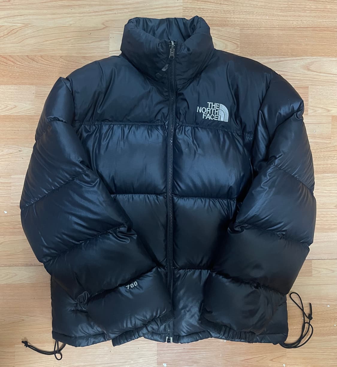 노스페이스 눕시 패딩 구형 700 블랙 팝니다 상품이미지1