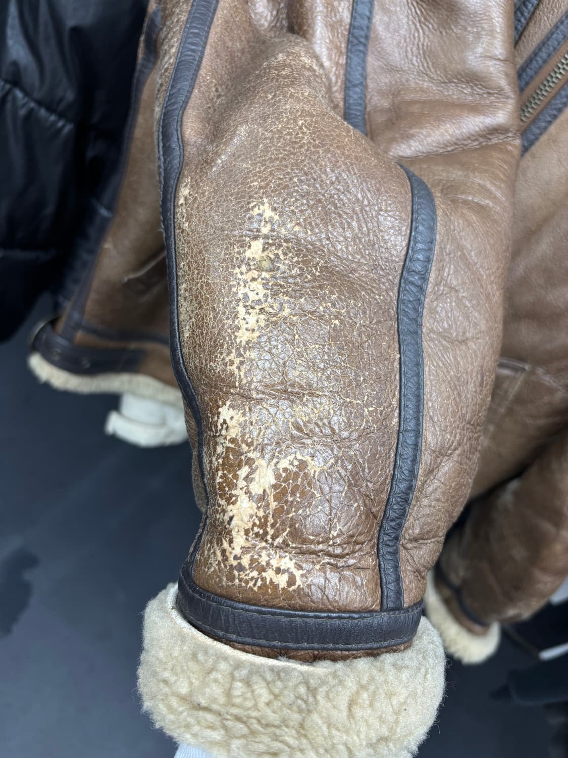 Lampis 양가죽 B3 무스탕 상품이미지8