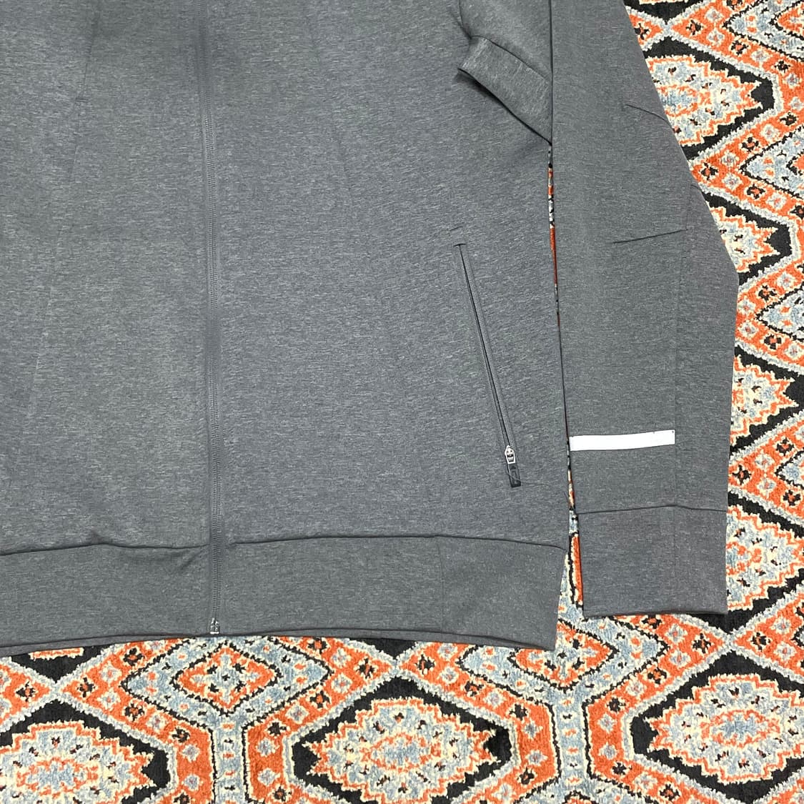 아디다스 삼각로고 차콜 테크팩 집업져지 남성100 상품이미지3