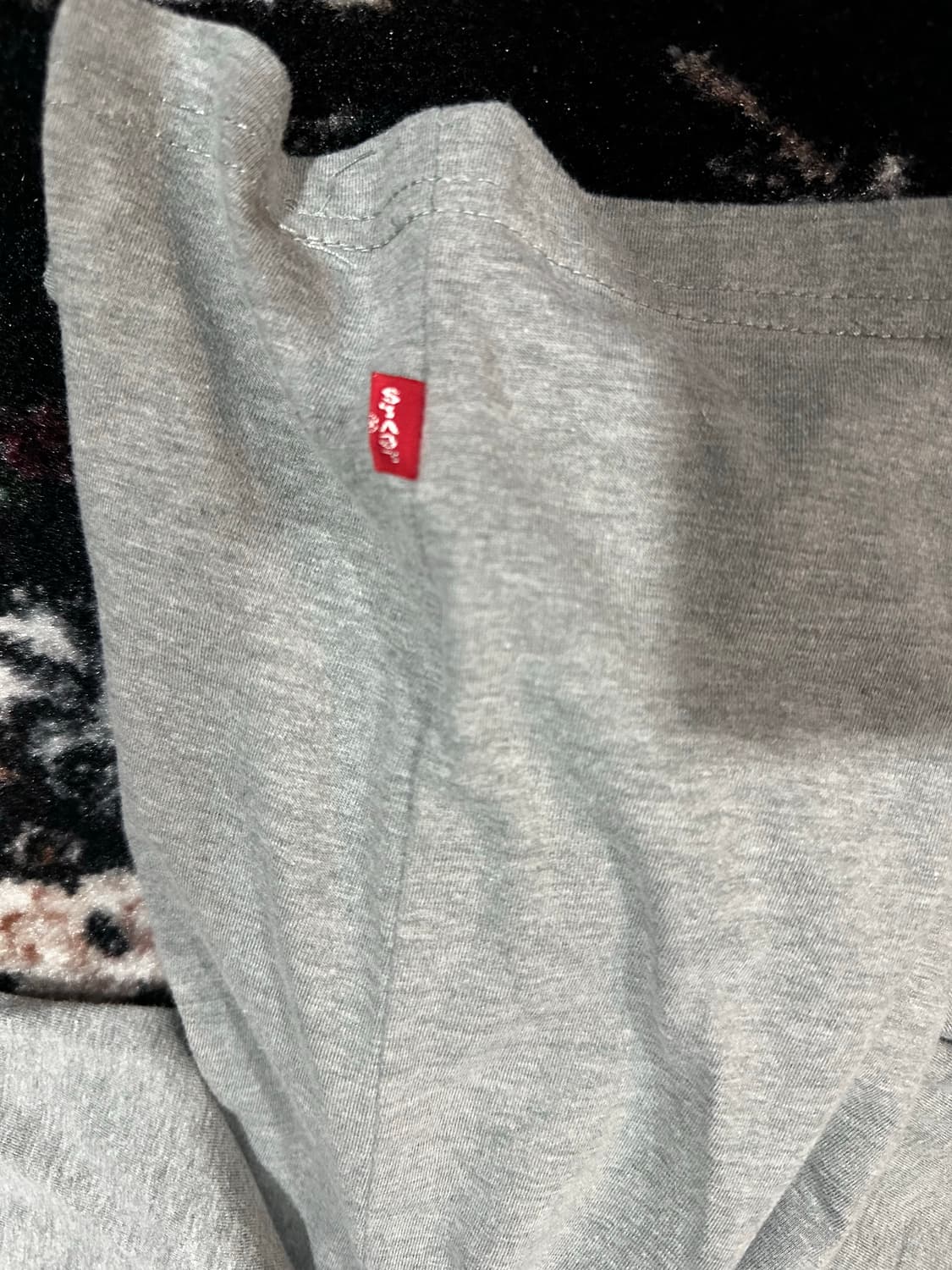 리바이스 삼색 로고 긴팔 티셔츠 그레이 상품이미지3