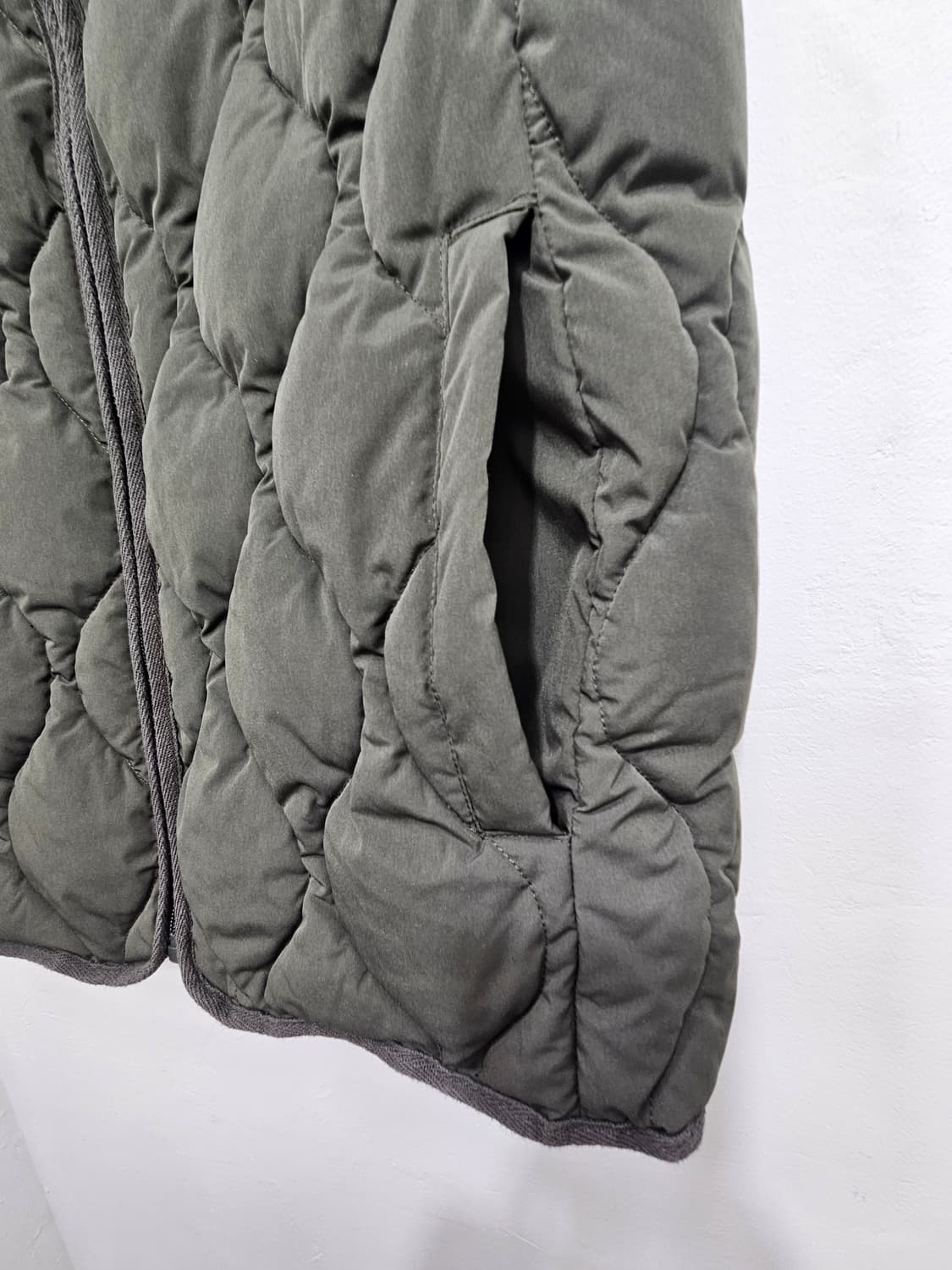 23FW 펠틱스(Feltics) 퀼팅 조끼 베스트 카키 상품이미지6