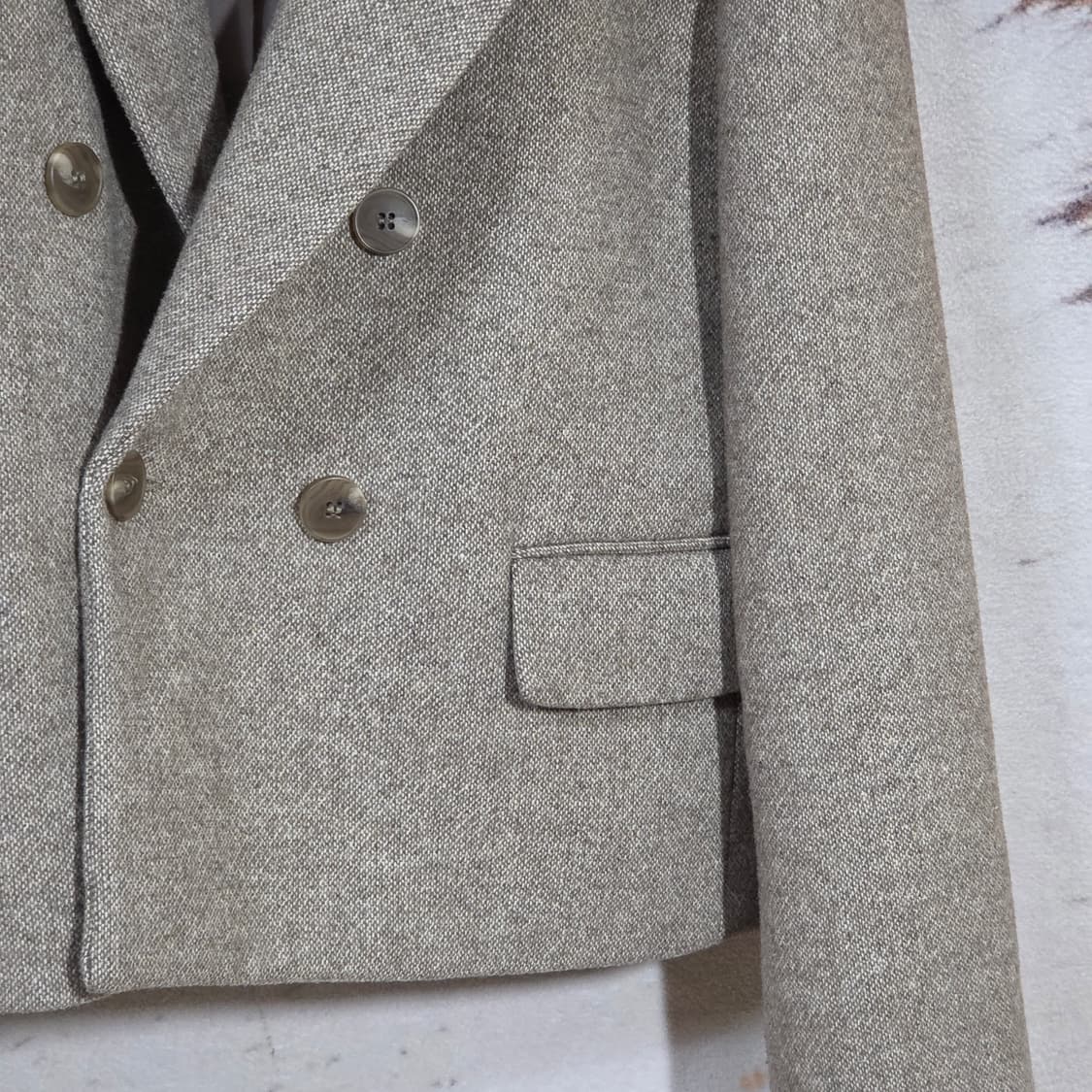 베이지 오트 더블 버튼 블레이저 숏자켓 상품이미지3