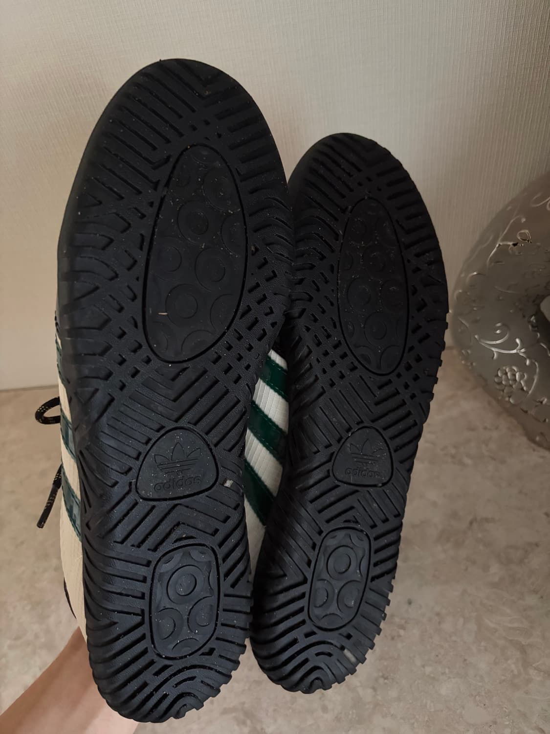 [ADIDAS] 아디다스x블론디 맥코이 가젤 인도어 화이트 그린 상품이미지4