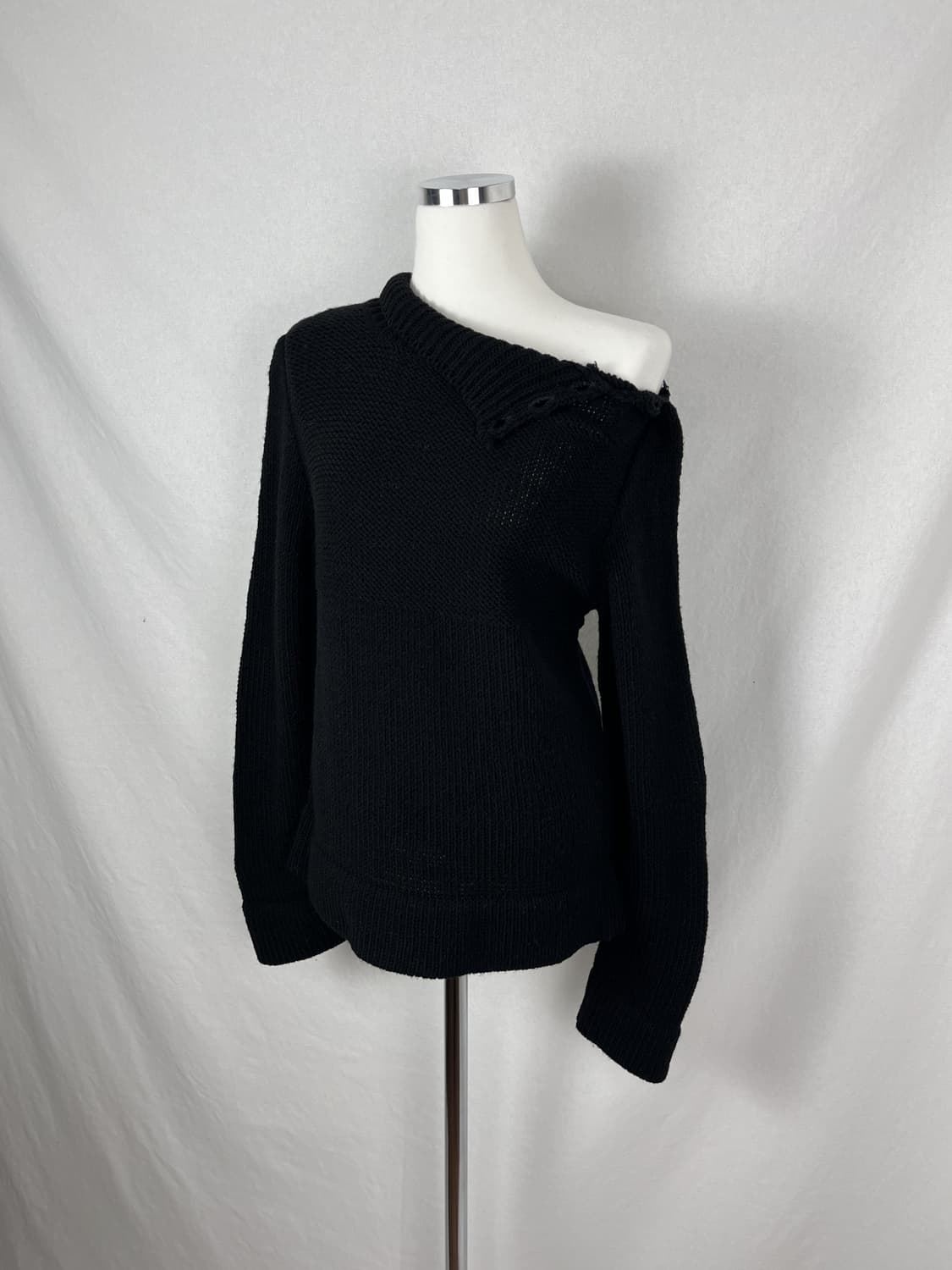 Vintage 오프숄더 단추 니트  상품이미지1