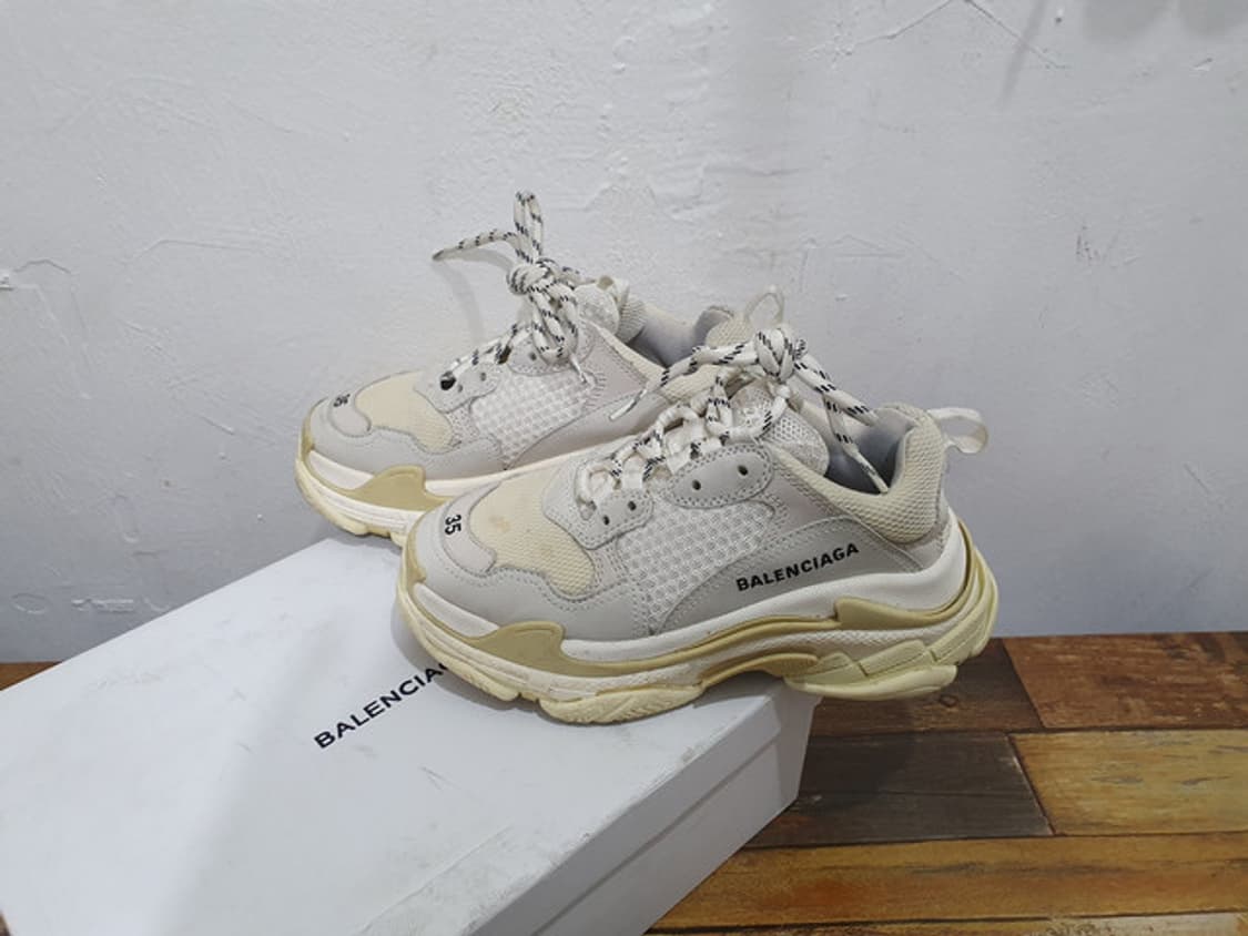 35 BALENCIAGA 발렌시아가 트리플 S 상품이미지1