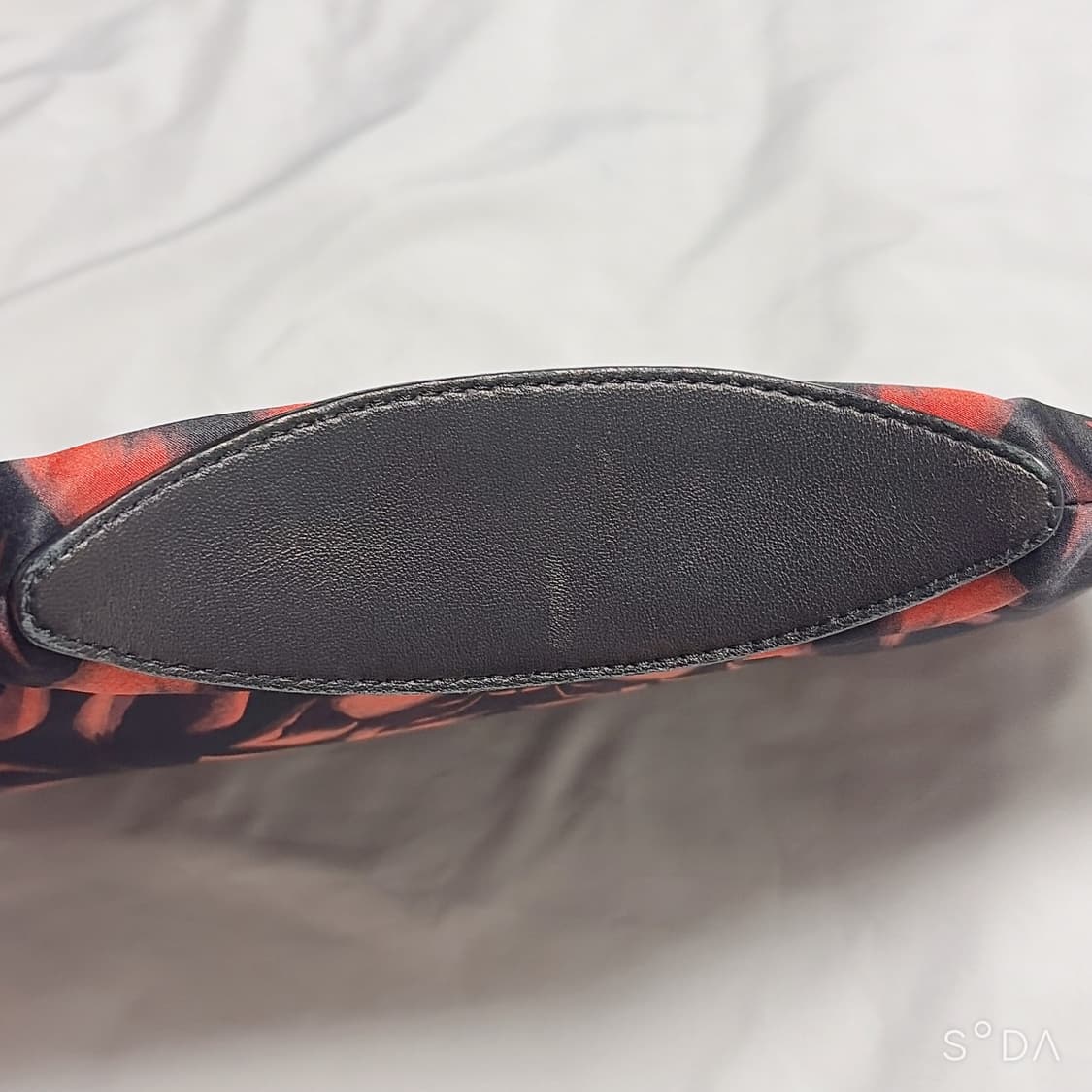 알렉산더맥퀸 플라워 프린트 클러치백 상품이미지6