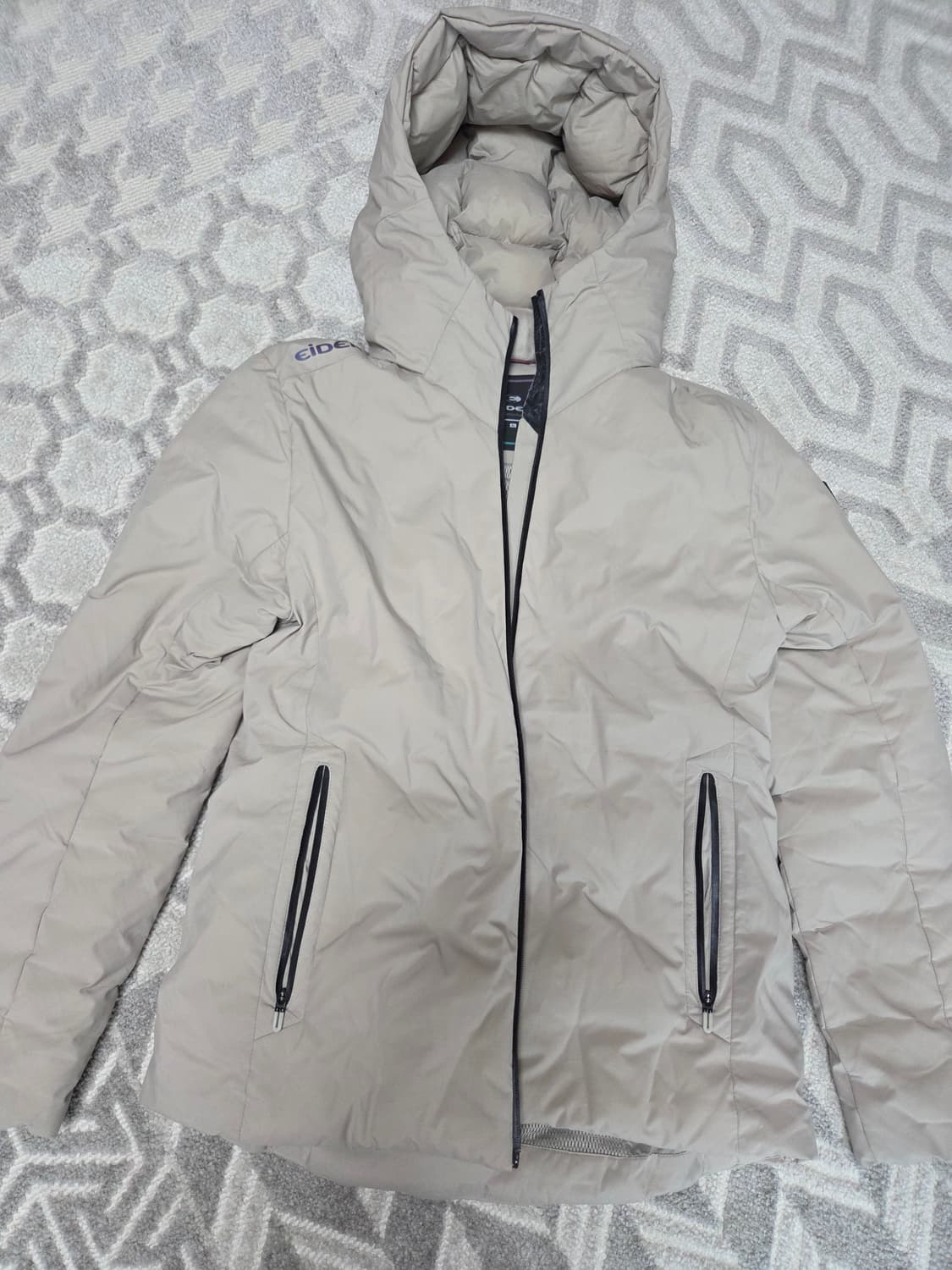 아이더 베이지 패딩 상품이미지1