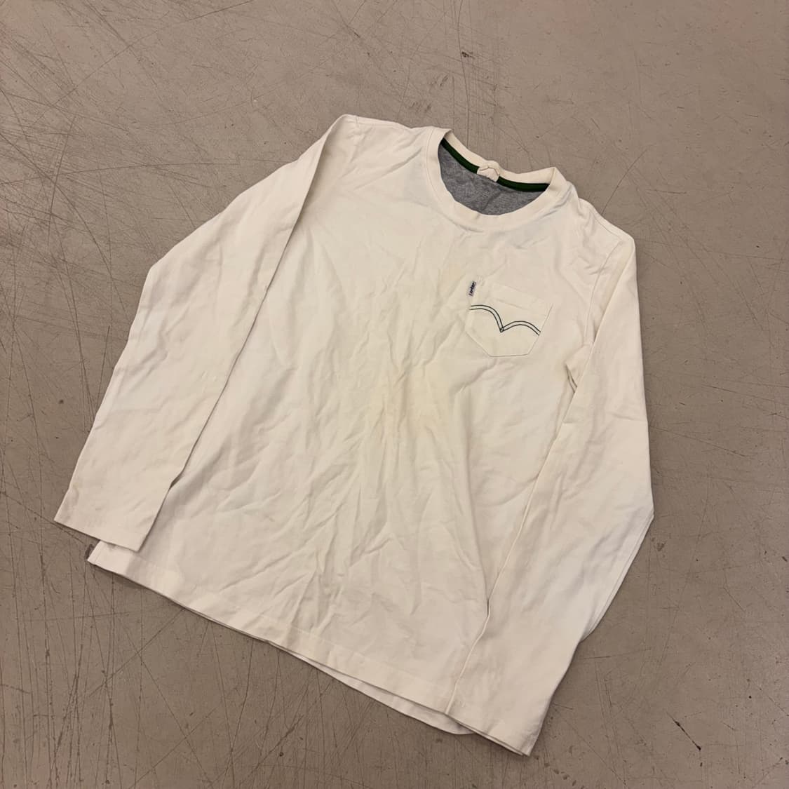 리바이스 빅로고 롱슬리브 상품이미지2