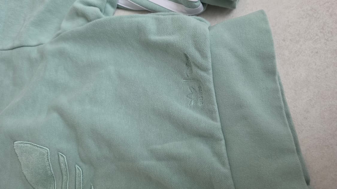 아디다스 디즈니 콜라보 스티치 브이넥 가디건 민트 s 상품이미지4