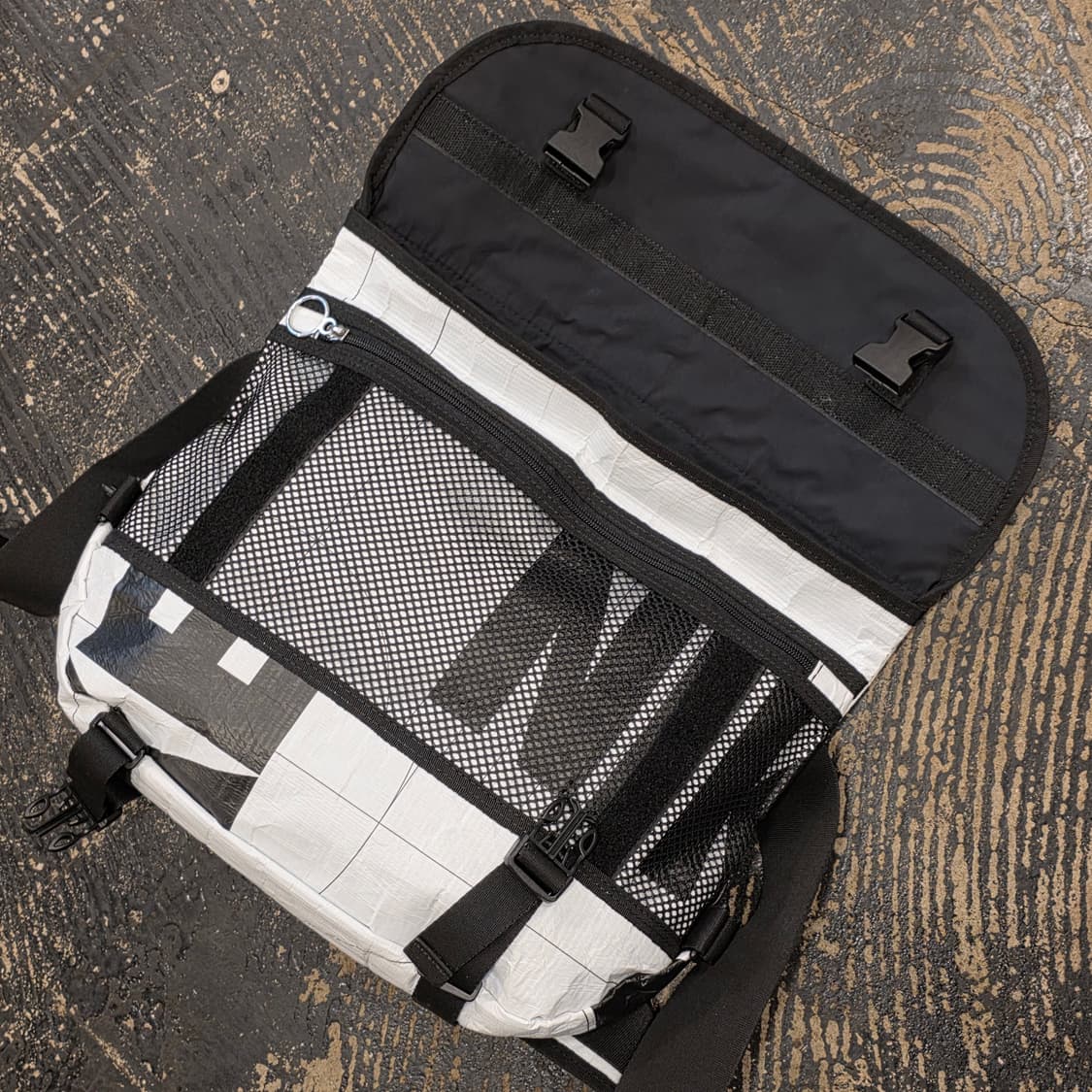 R) 나이키 리유저블 커스텀 메신저백 상품이미지8