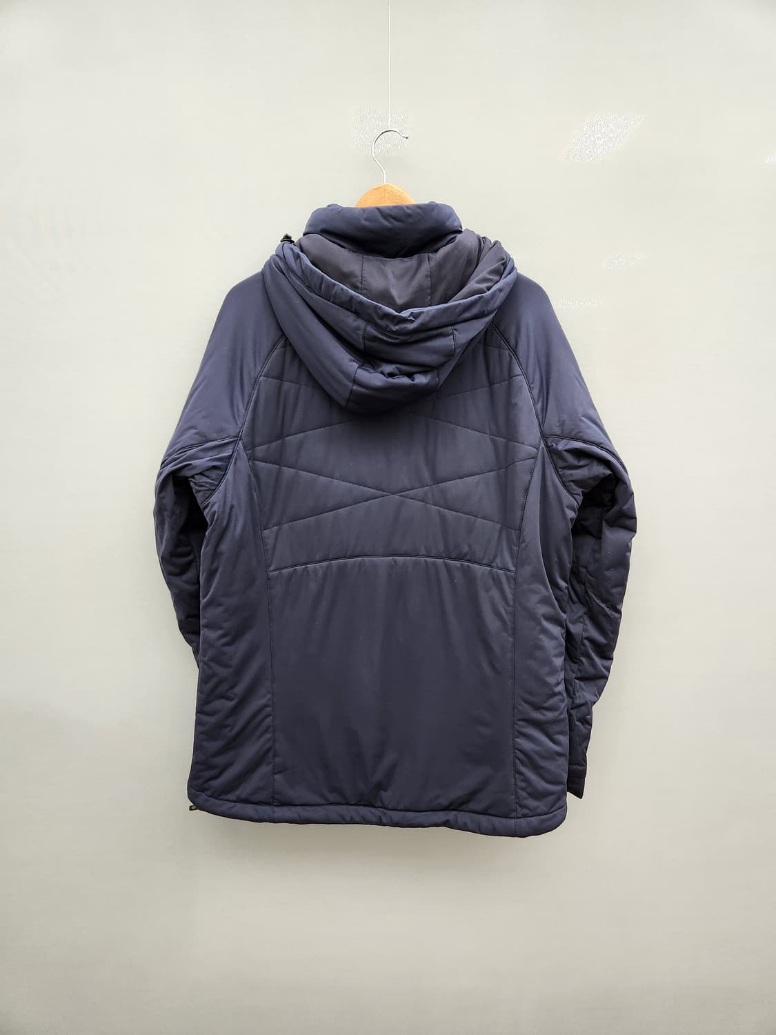 빈폴 네이비 후드 점퍼 상품이미지5