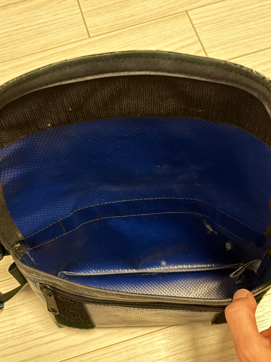 프라이탁 제이미 블루화이트 상품이미지4