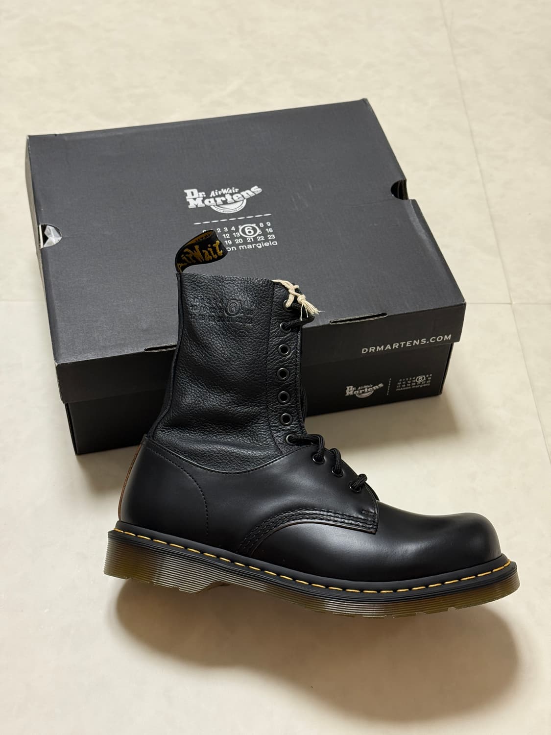 마르지엘라 닥터마틴 1490/1460 블랙 상품이미지1