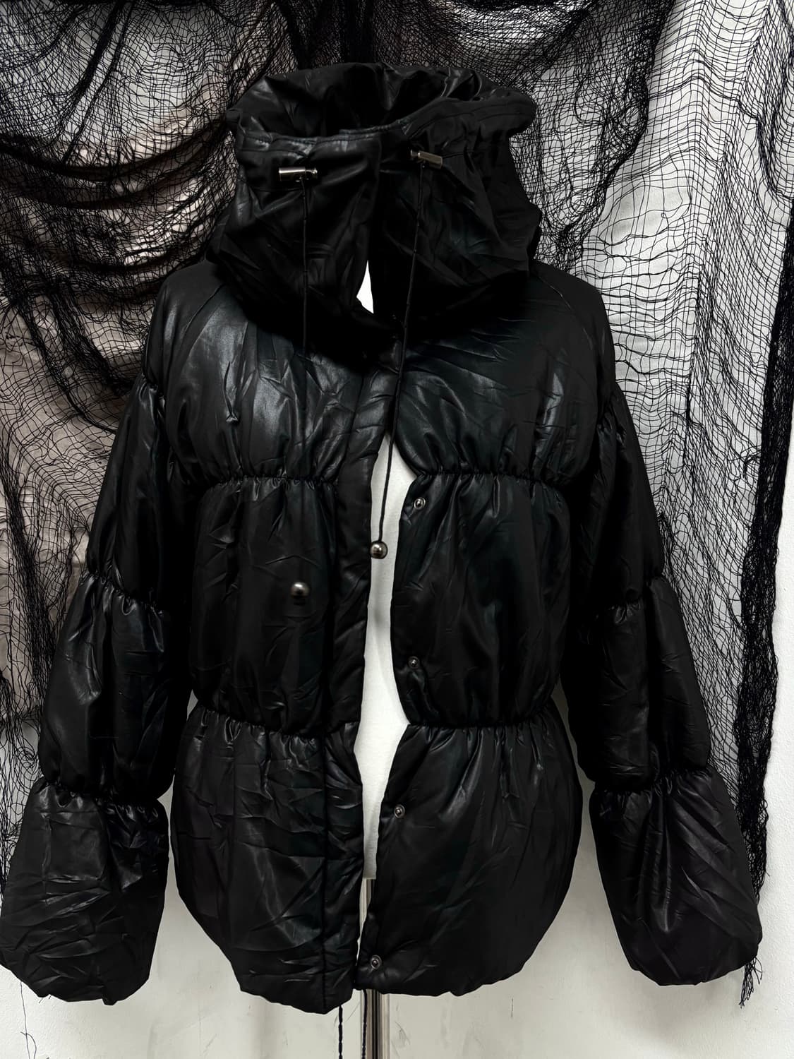 [NOW HERE] high Neck Utility Padding 상품이미지3