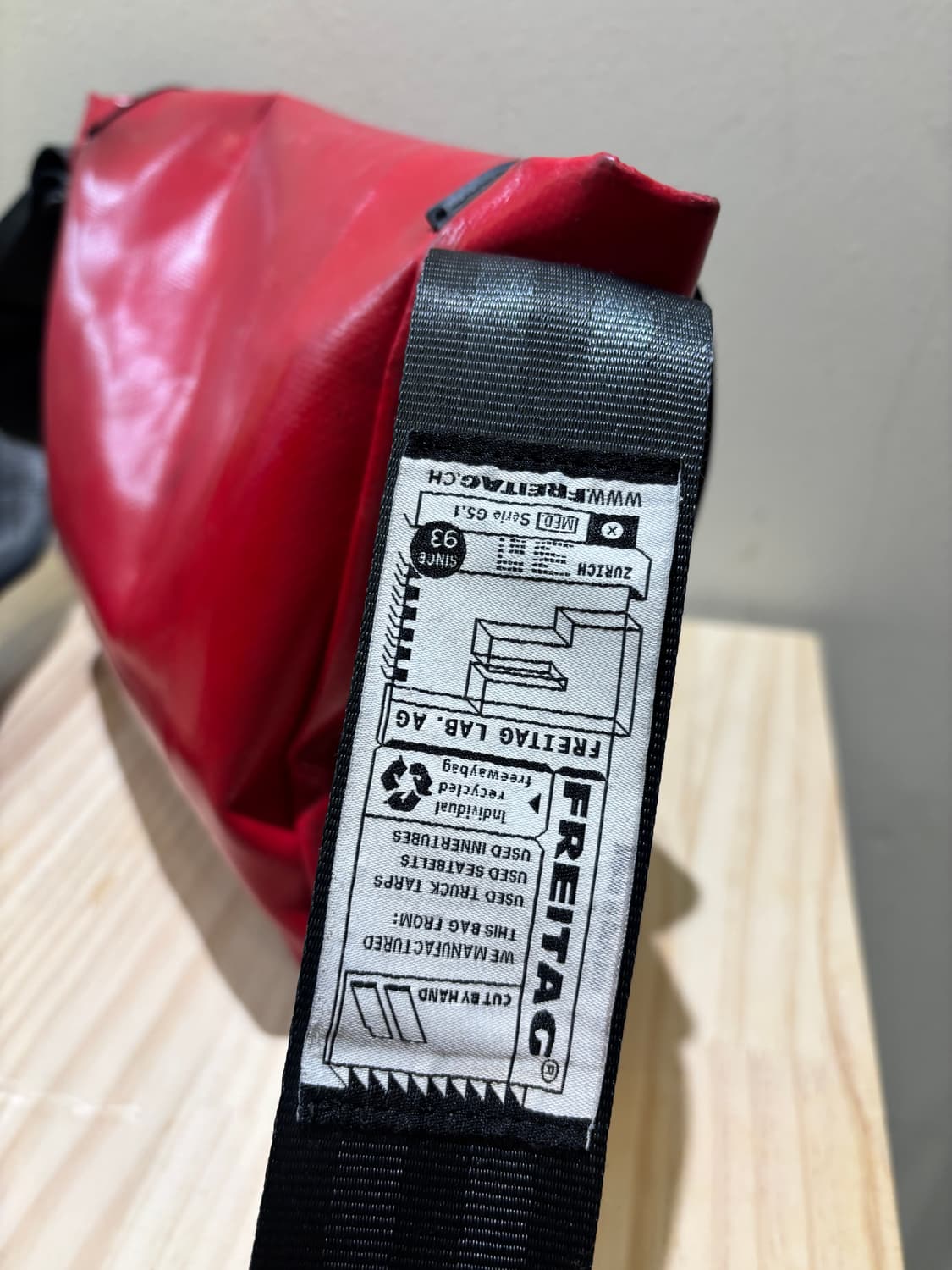 프라이탁 덱스터 메신저 백 상품이미지9