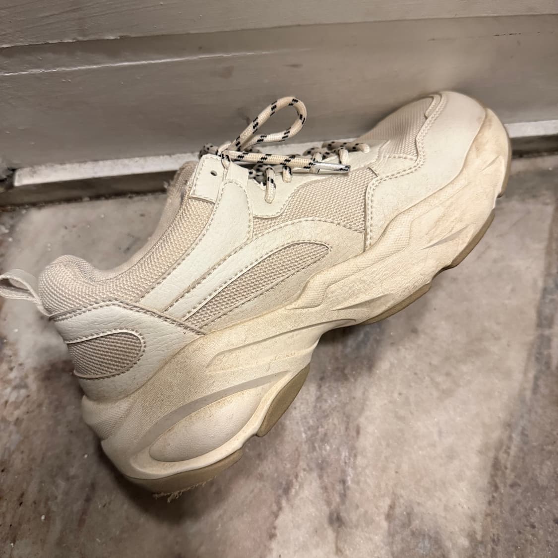 SAIT 아이보리 운동화 240mm 상품이미지2