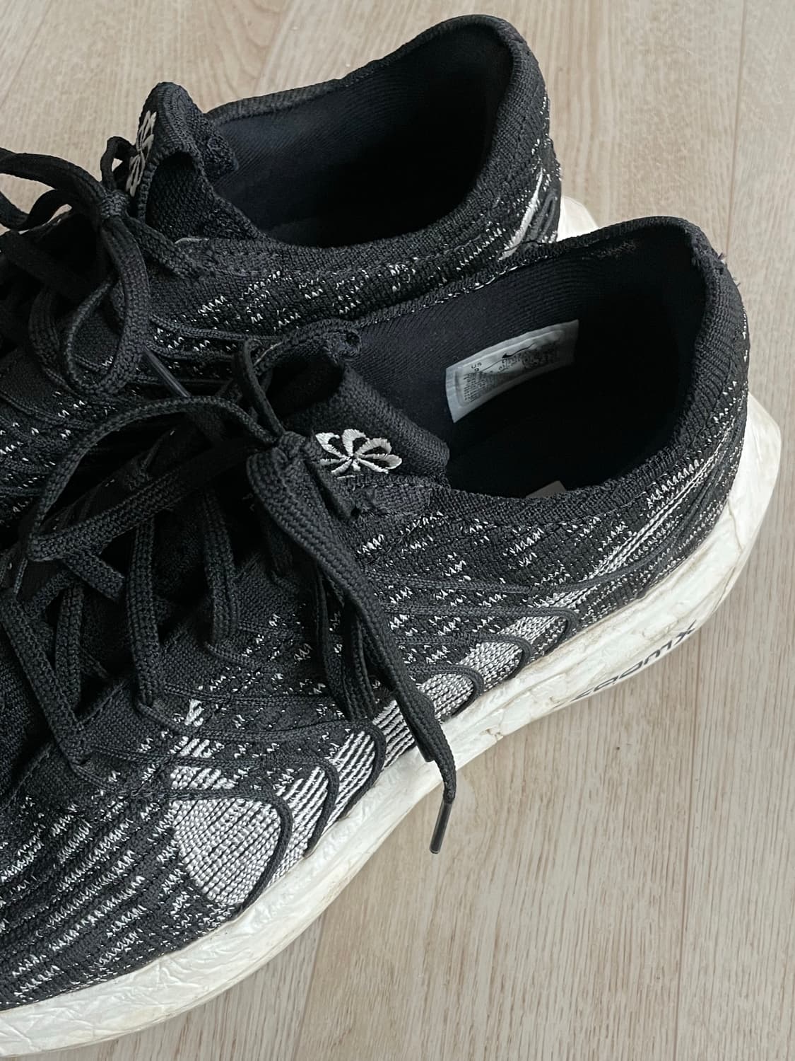 나이키 니트 러닝화  상품이미지4