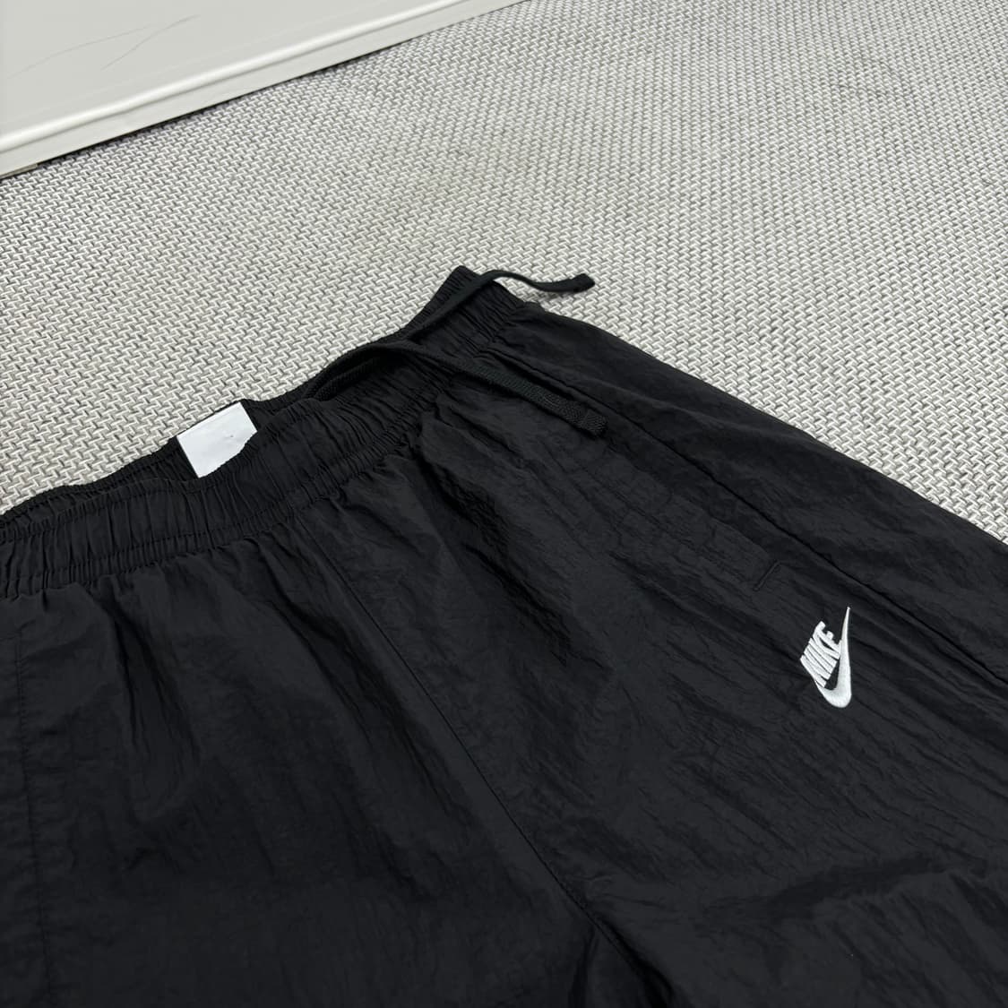 Nike 나일론 우븐 조거 팬츠 상품이미지4