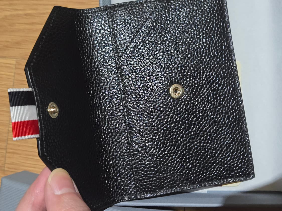 톰브라운 블랙 카드지갑 상품이미지3