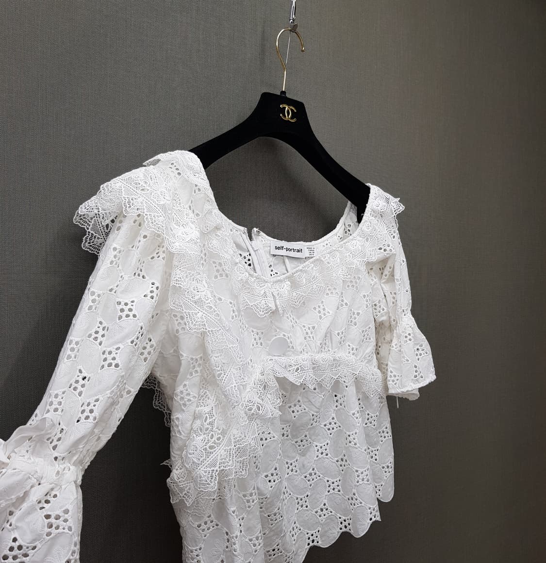 셀프포트레이트 레이스 브로더리 앙글레즈 블라우스 6사이즈 상품이미지3